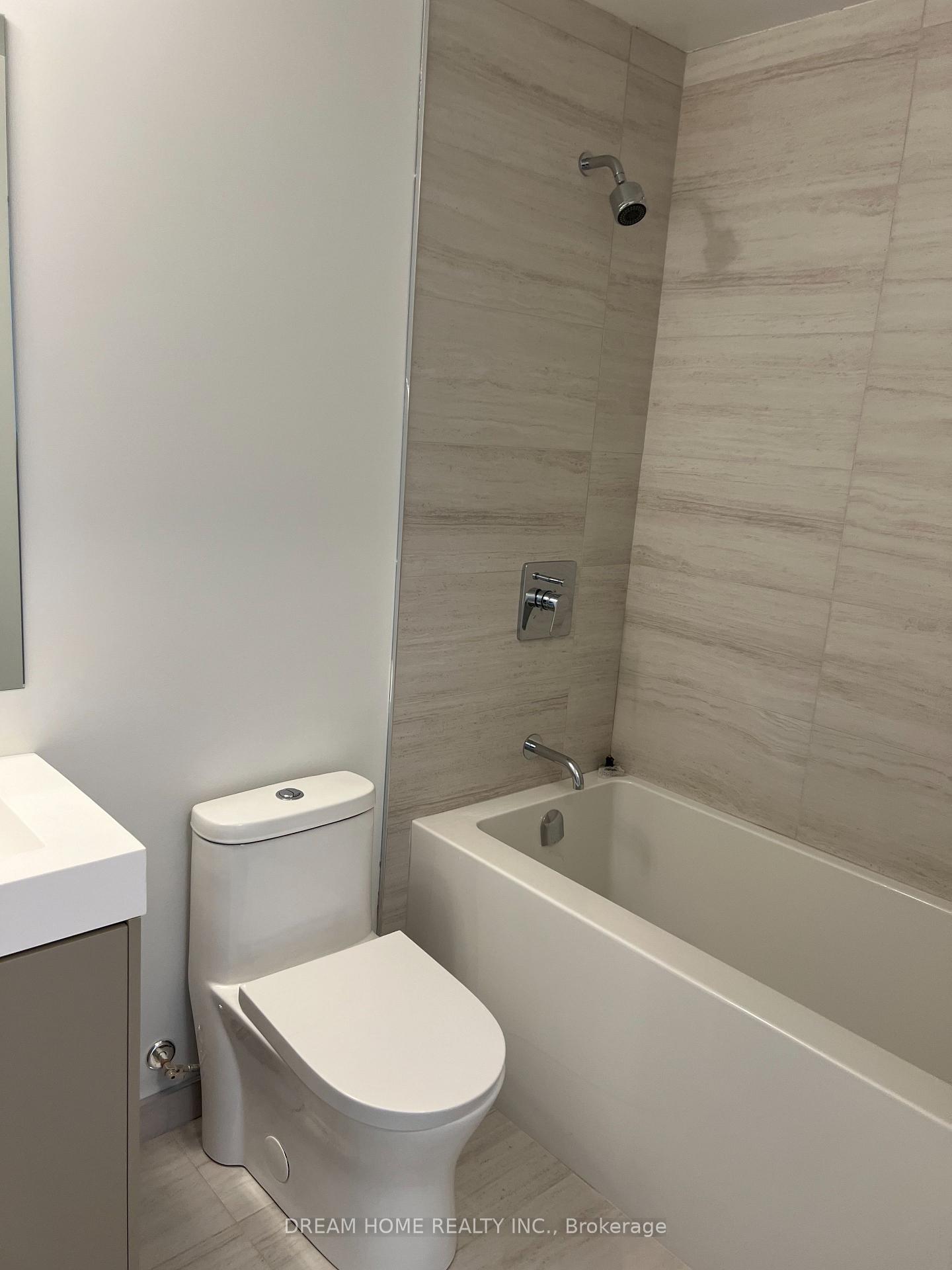Photo 12 of Unit 806, 474 Caldari Road, Vaughan, Concord — HOMEH