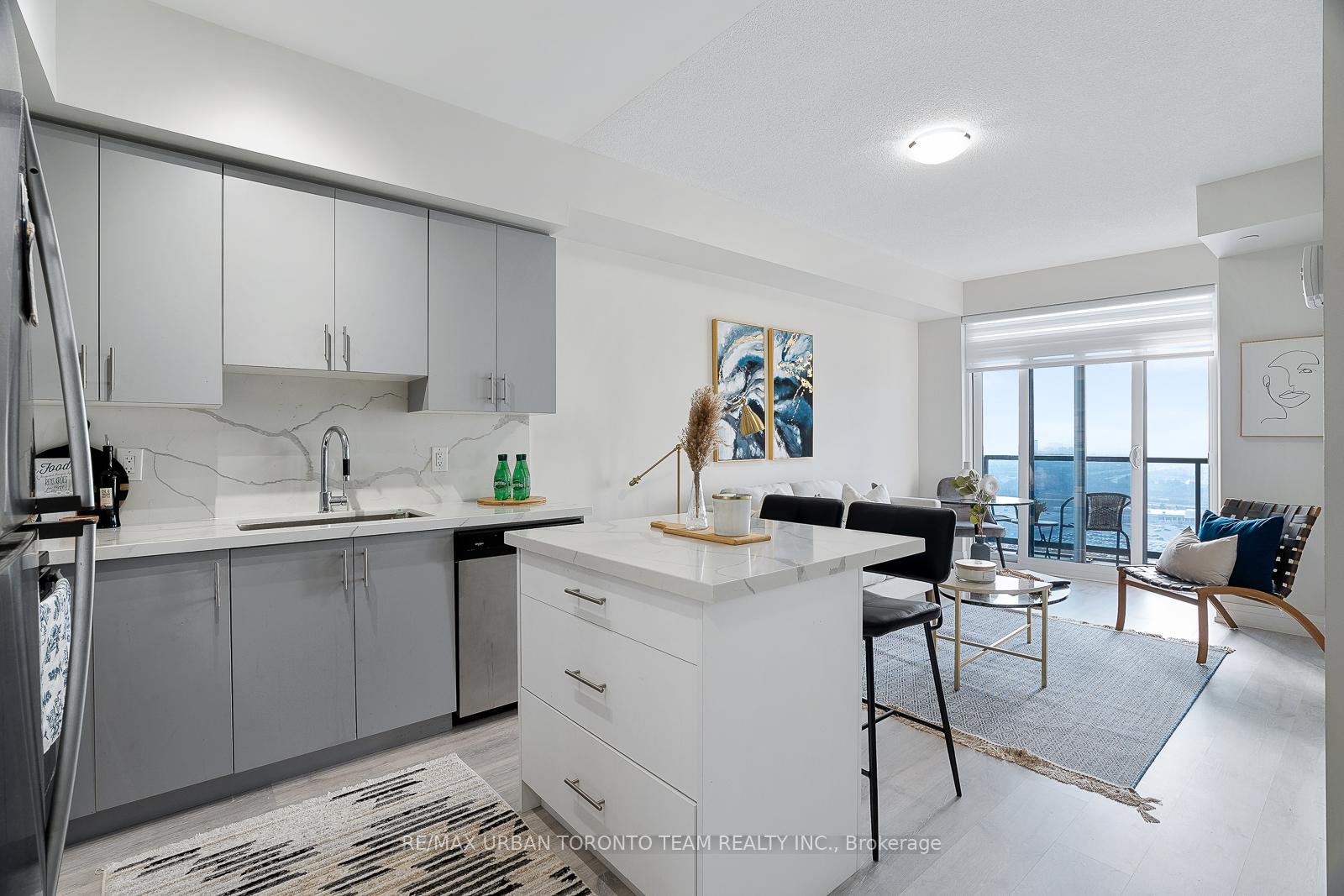 Photo 2 of Unit 2510, 3600 Highway 7 Road, Vaughan, Vaughan Corporate Centre — HOMEH