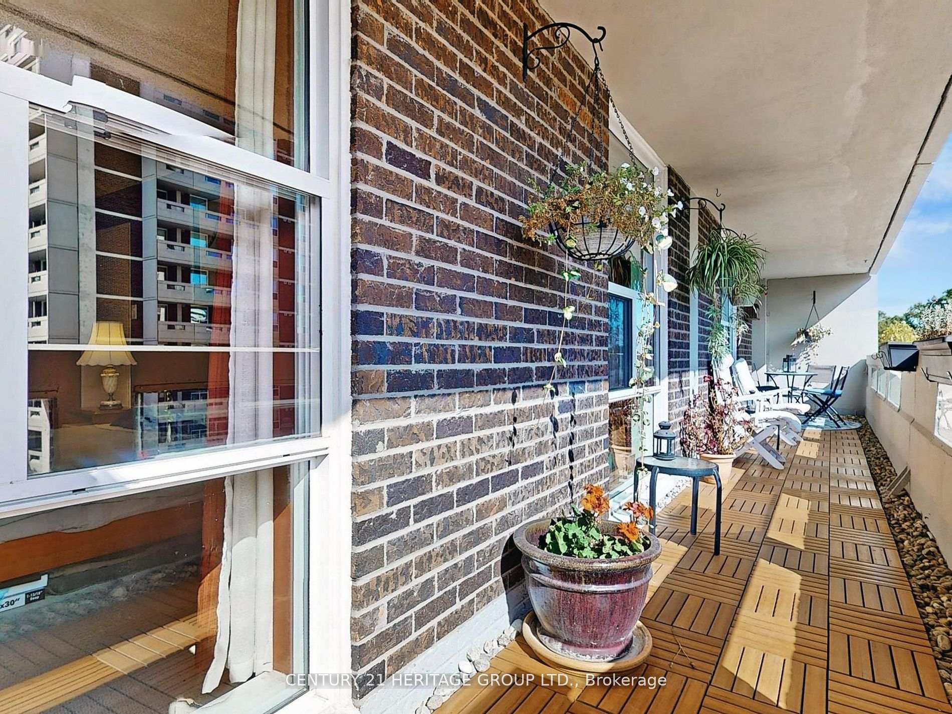 Photo 25 of Unit 406, 60 Inverlochy Boulevard, Markham, Royal Orchard — HOMEH