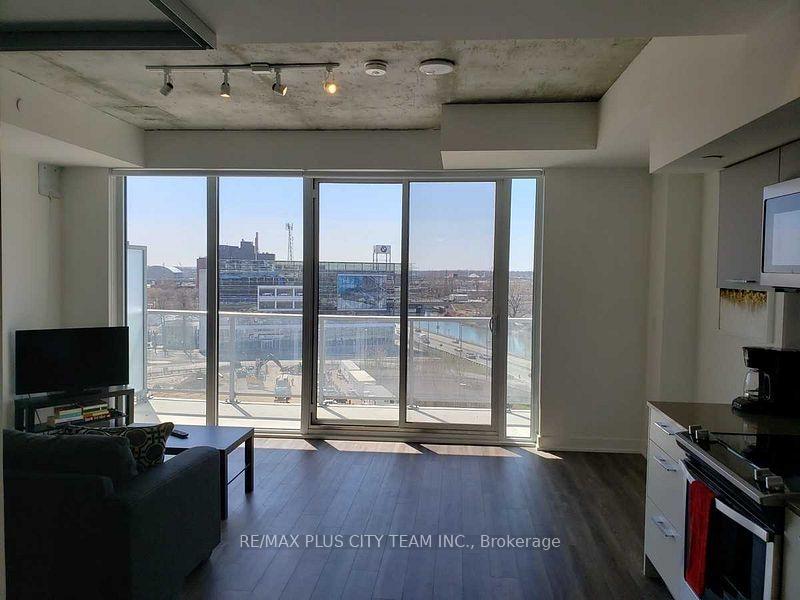 Photo 2 of Unit 810, 15 Baseball Place, Toronto, South Riverdale — HOMEH