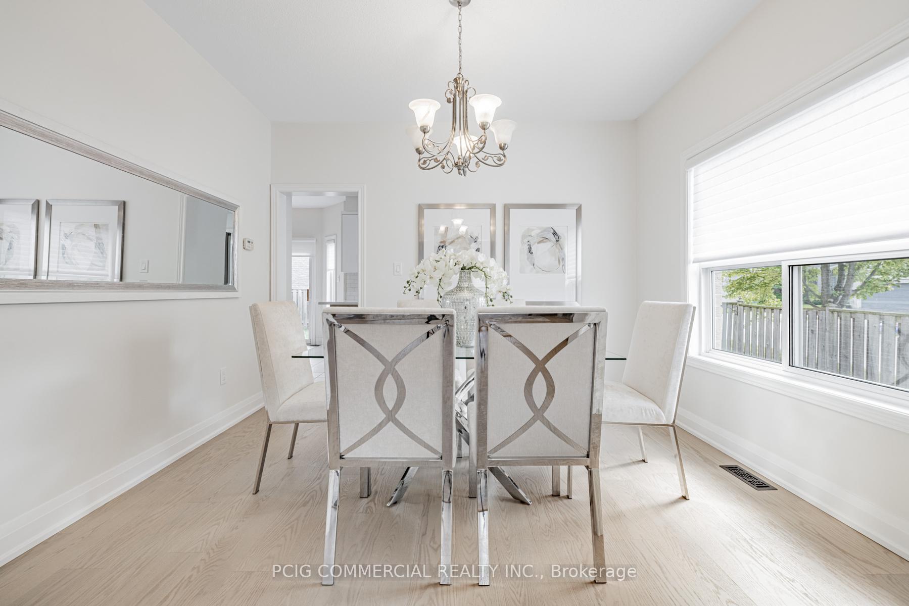 Photo 9 of 18 Max Avenue, Barrie, Painswick South — HOMEH