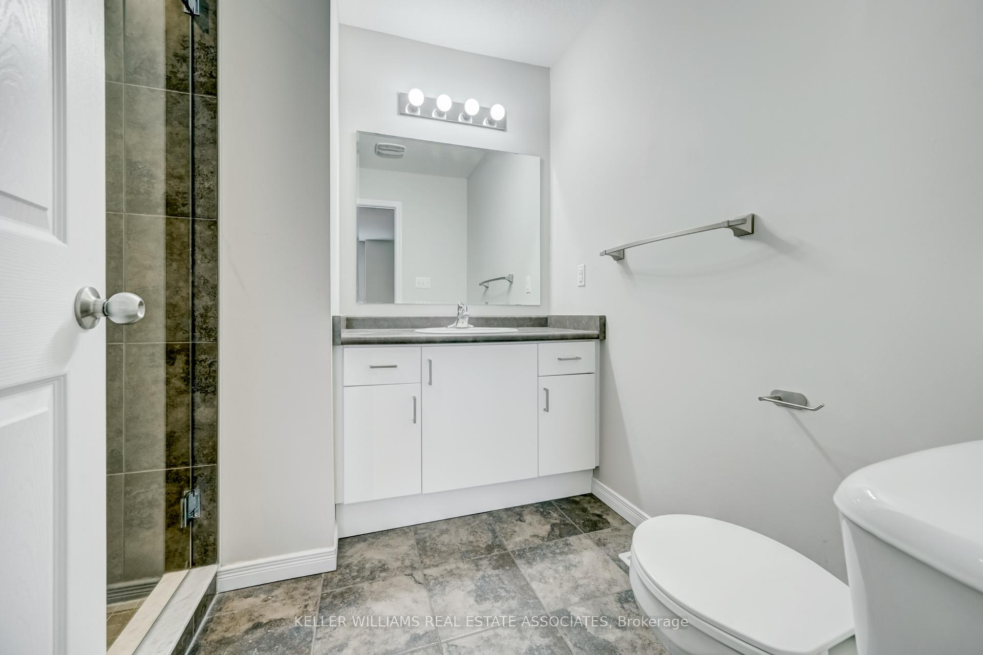 Photo 15 of 67 Eliza Avenue, Kitchener, Larentian West — HOMEH