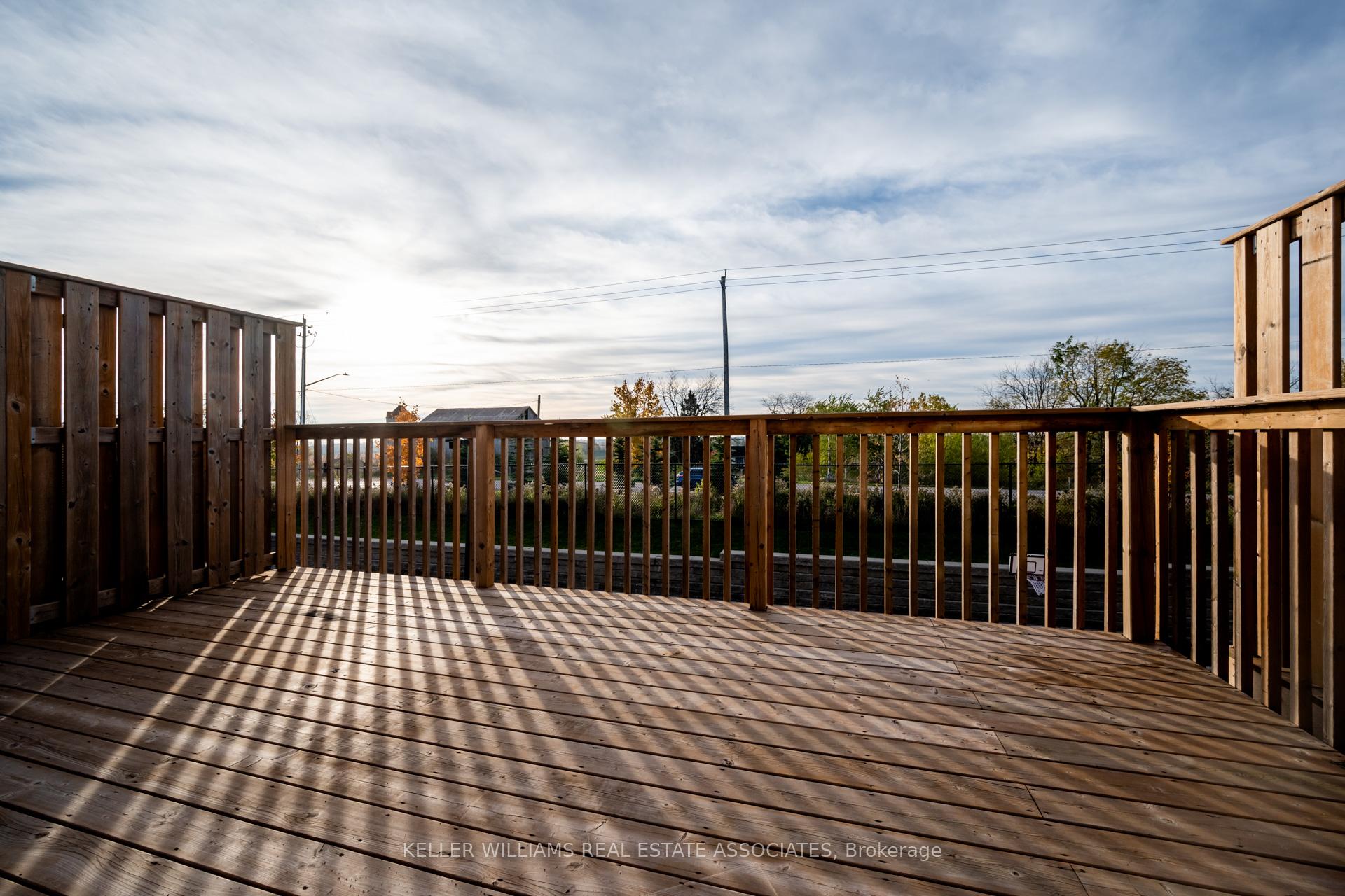 Photo 18 of 67 Eliza Avenue, Kitchener, Larentian West — HOMEH