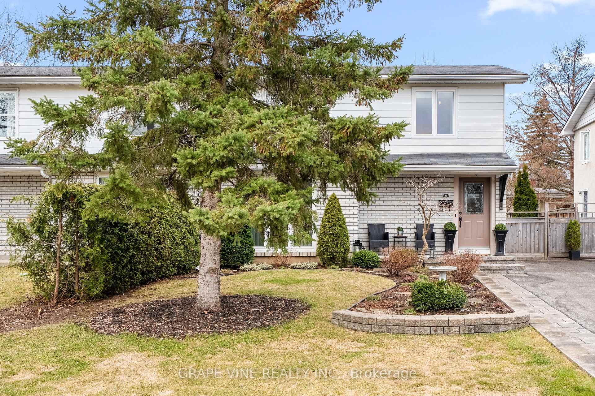 Photo 1 of 58 Charkay Street, Ottawa, Borden Farm/Stewart Farm/Carleton Heights/Parkwood Hills — HOMEH