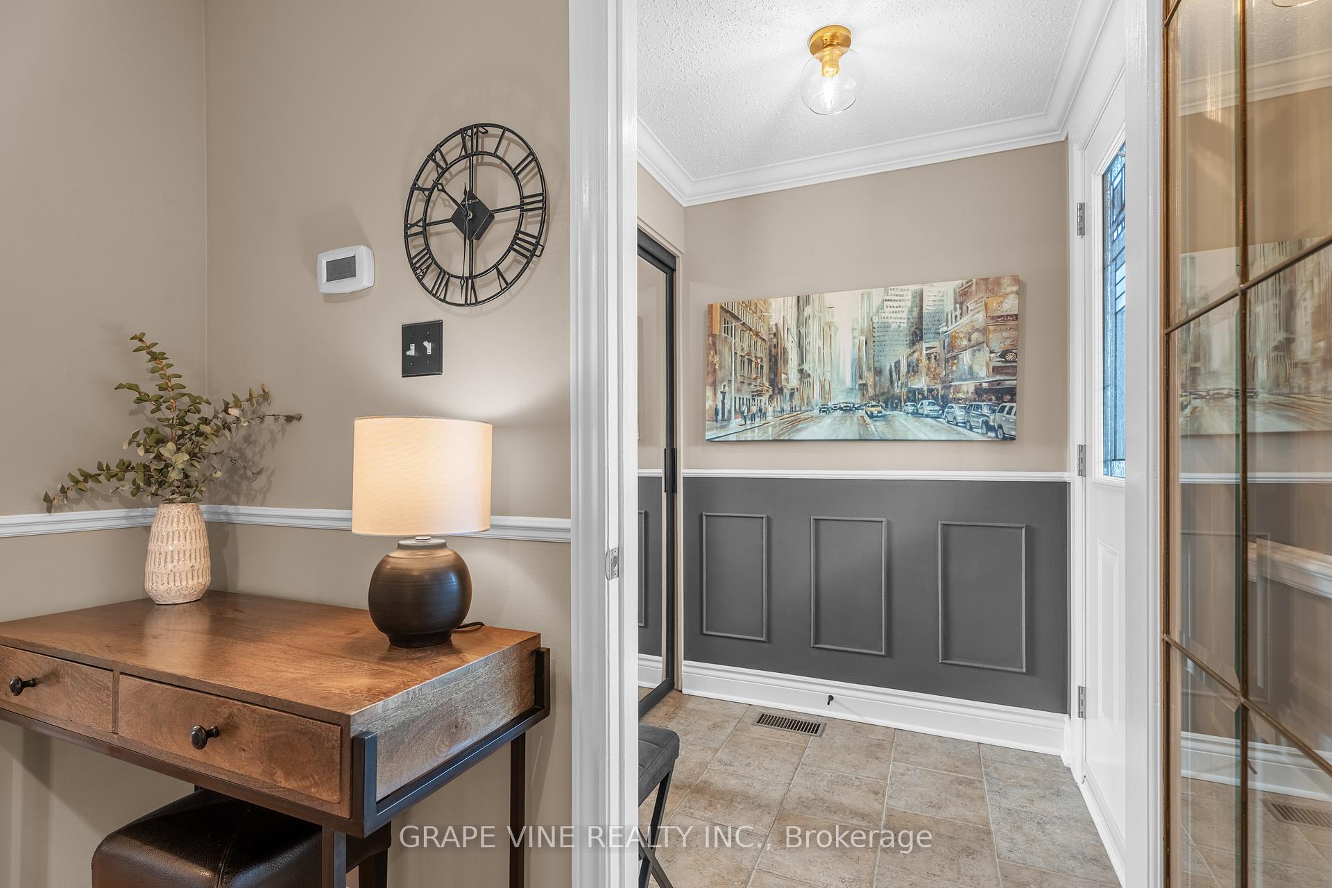 Photo 5 of 58 Charkay Street, Ottawa, Borden Farm/Stewart Farm/Carleton Heights/Parkwood Hills — HOMEH