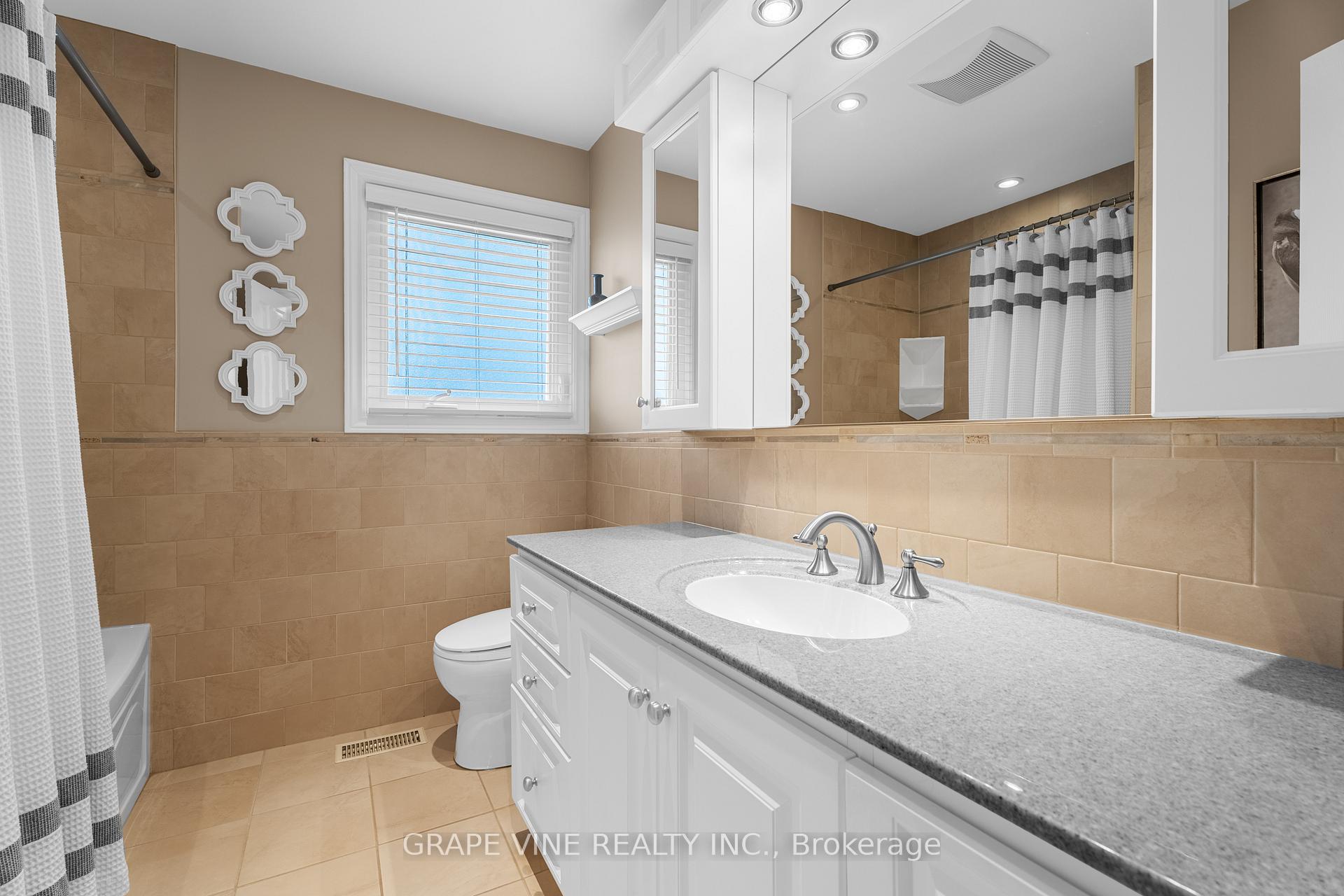 Photo 14 of 58 Charkay Street, Ottawa, Borden Farm/Stewart Farm/Carleton Heights/Parkwood Hills — HOMEH