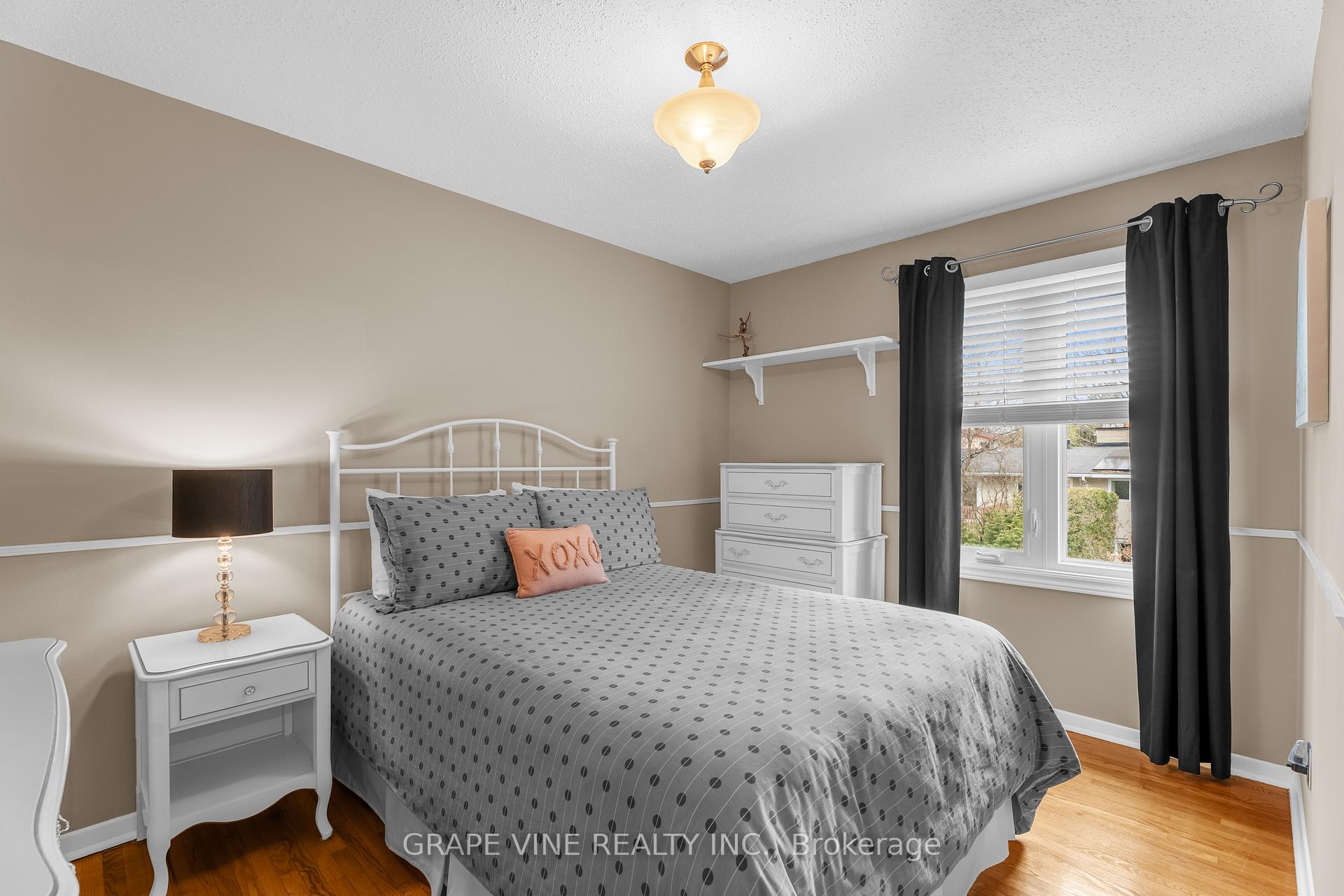 Photo 18 of 58 Charkay Street, Ottawa, Borden Farm/Stewart Farm/Carleton Heights/Parkwood Hills — HOMEH