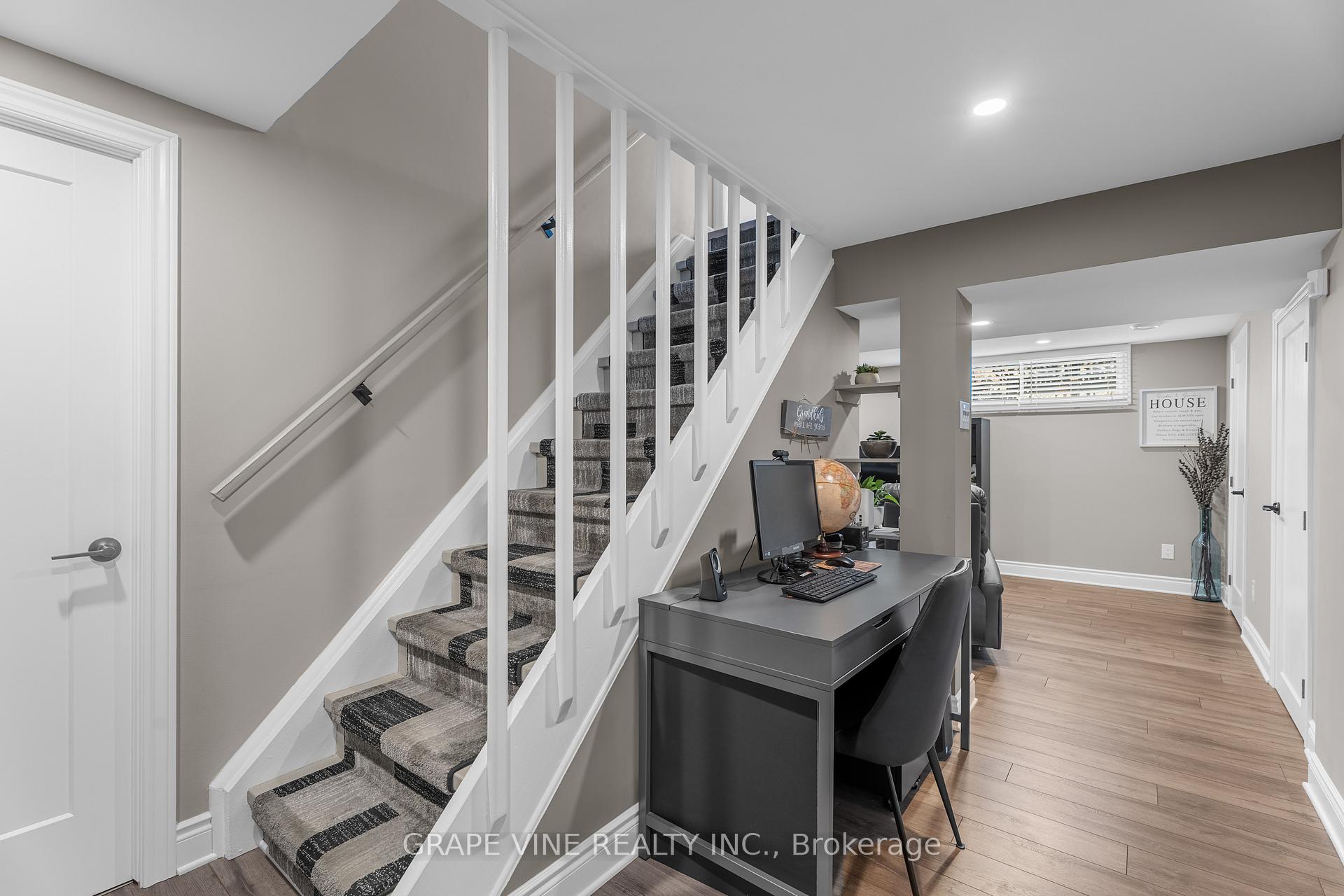 Photo 24 of 58 Charkay Street, Ottawa, Borden Farm/Stewart Farm/Carleton Heights/Parkwood Hills — HOMEH