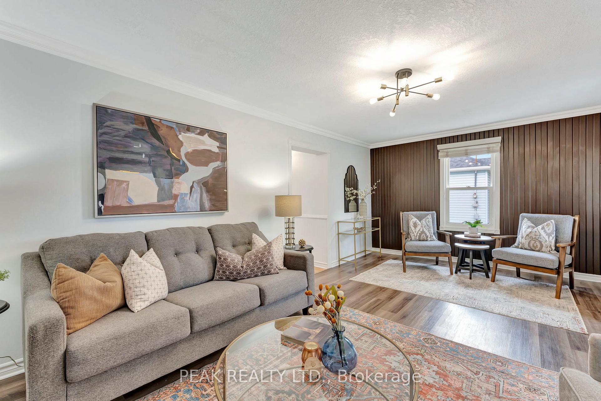 Photo 6 of 126 Silver Street, Brant, Paris — HOMEH