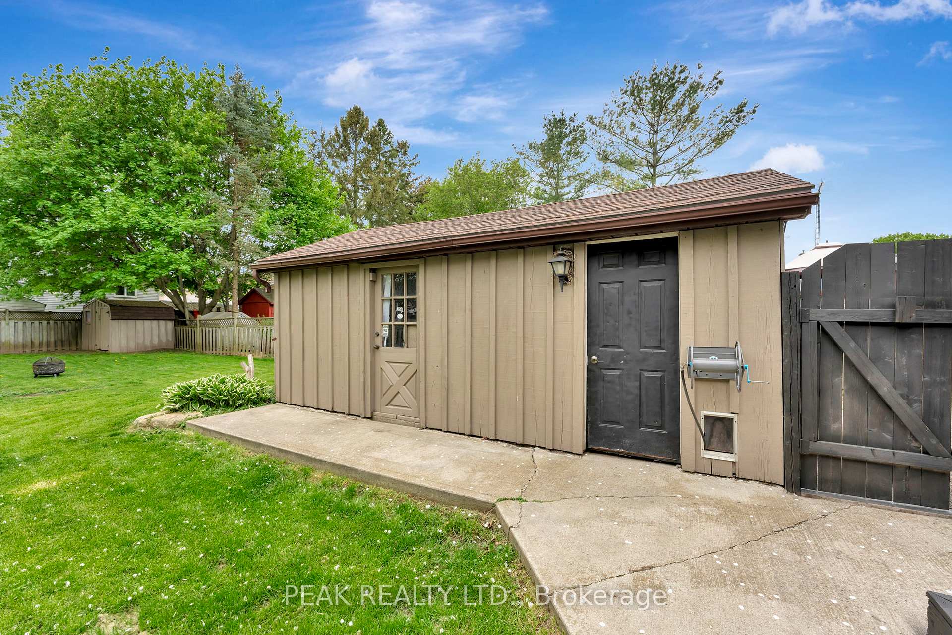 Photo 36 of 126 Silver Street, Brant, Paris — HOMEH