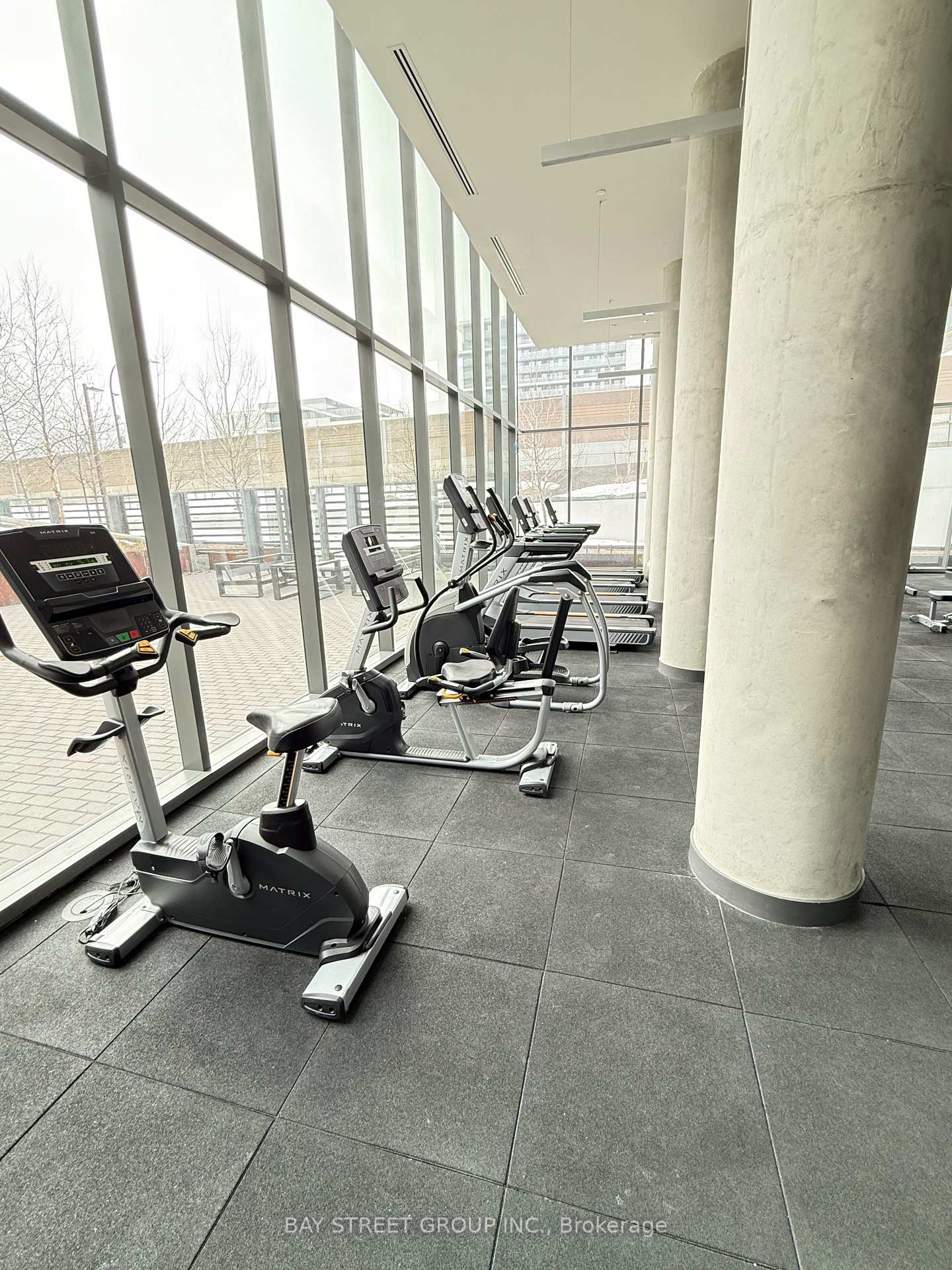 Photo 11 of Unit 807, 120 Varna Drive, Toronto, Englemount-Lawrence — HOMEH