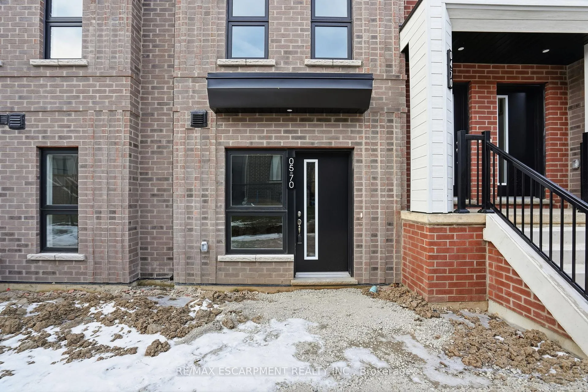 Photo 1 of Unit 5, 70 Kenesky Drive, Hamilton, Waterdown — HOMEH