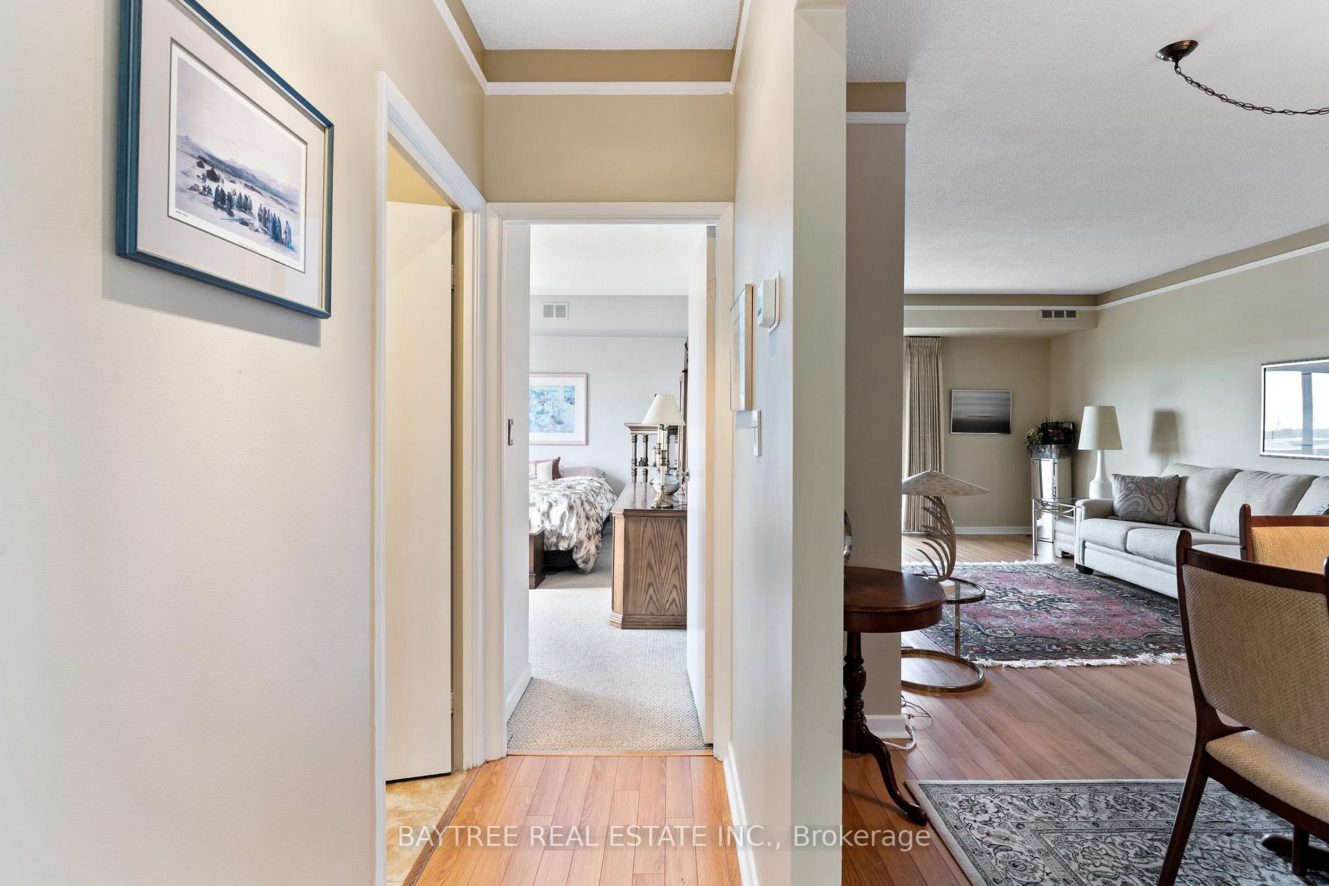 Photo 12 of Unit 803, 3663 Riverside Drive E, Windsor — HOMEH