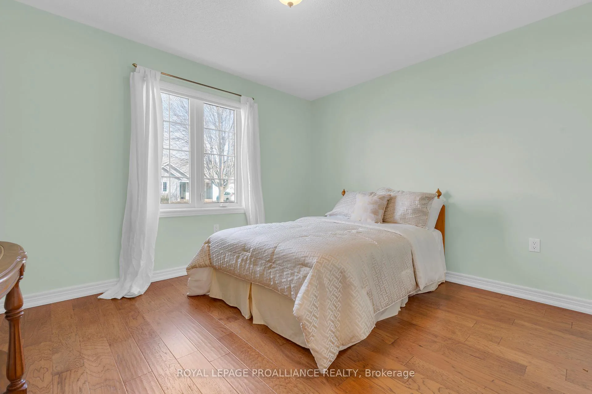Photo 8 of 20 Lockwood Drive, Brighton — HOMEH