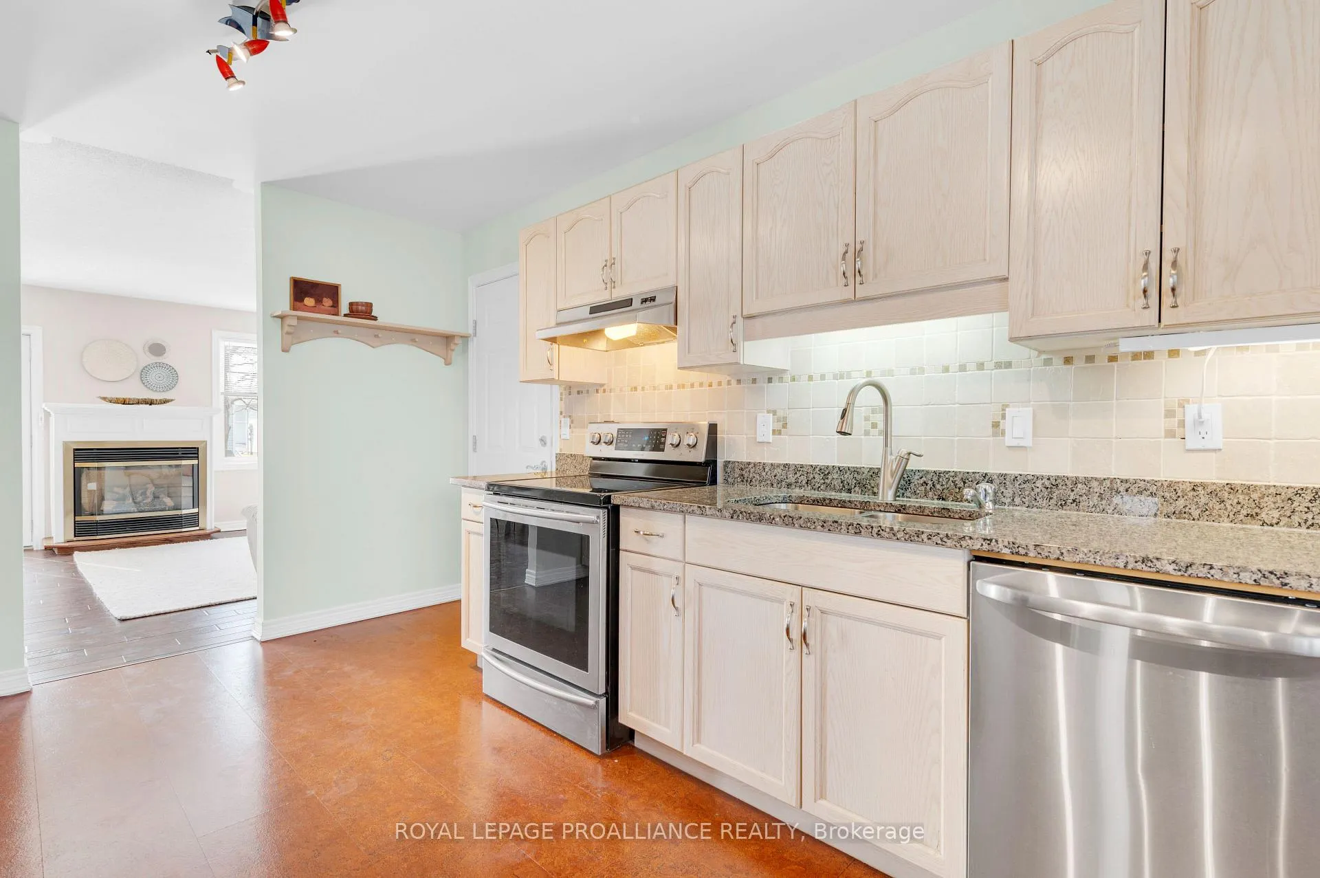 Photo 12 of 20 Lockwood Drive, Brighton — HOMEH