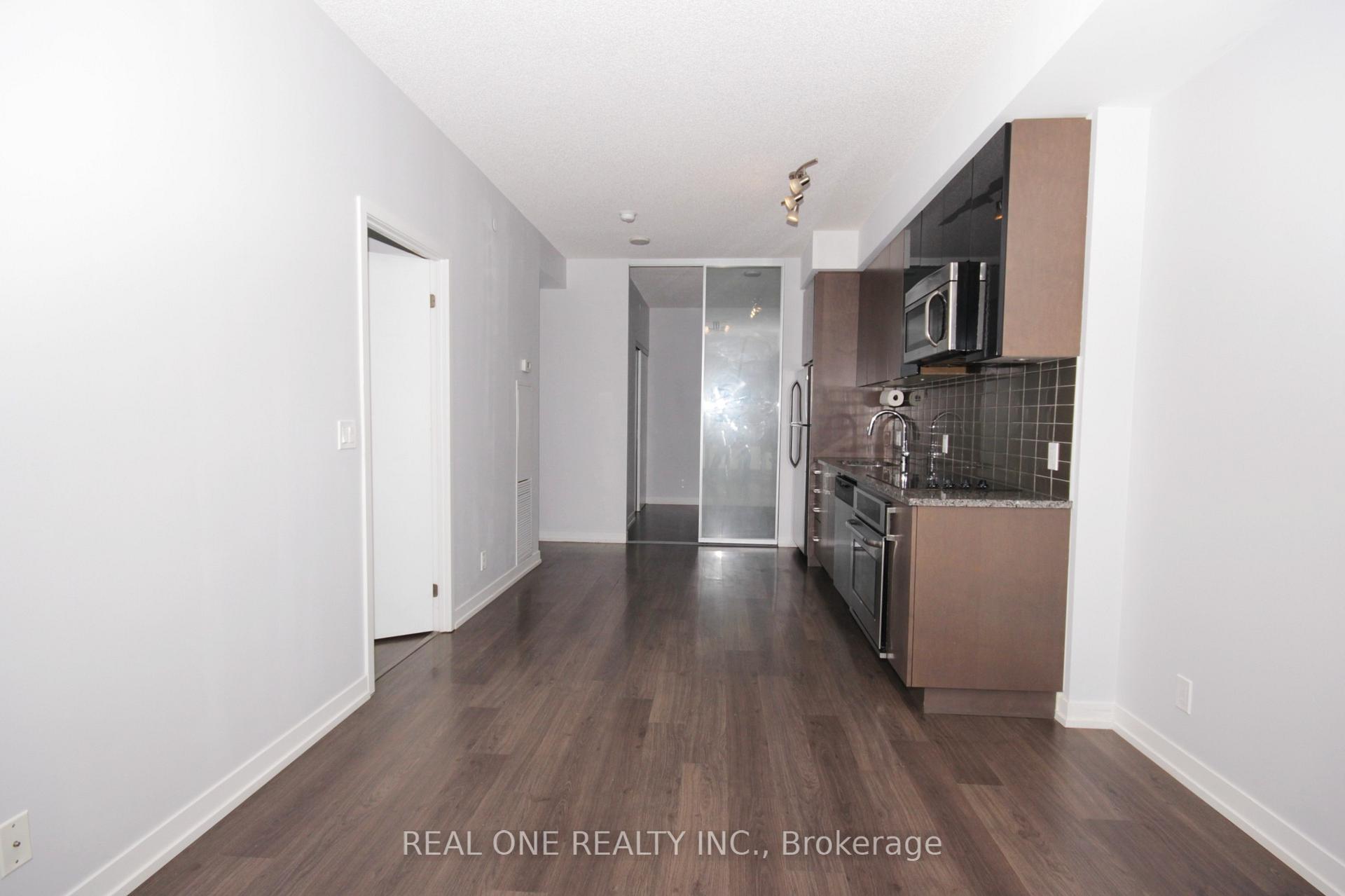 Photo 9 of Unit 315, 98 Lillian Street, Toronto, Mount Pleasant West — HOMEH