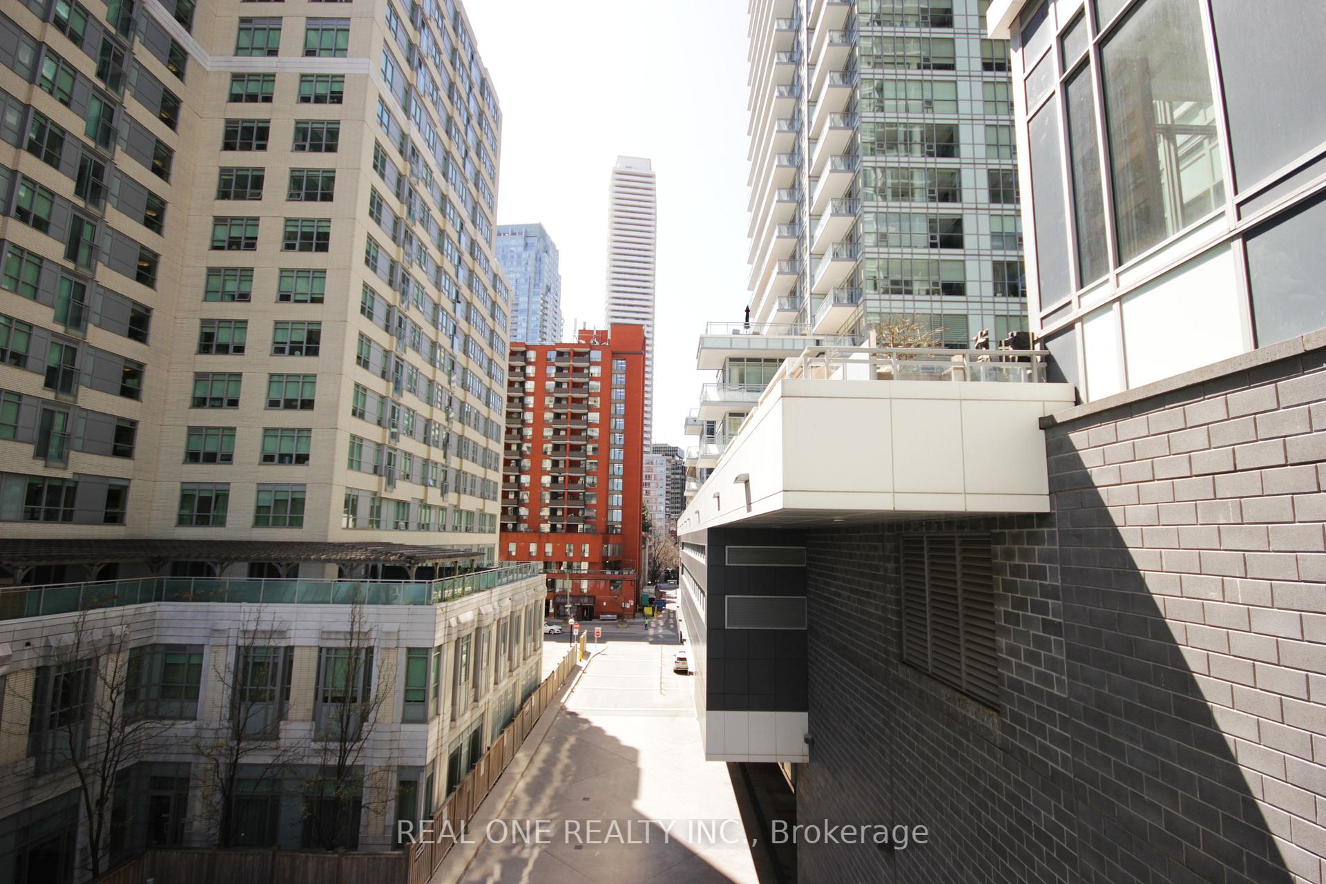 Photo 19 of Unit 315, 98 Lillian Street, Toronto, Mount Pleasant West — HOMEH