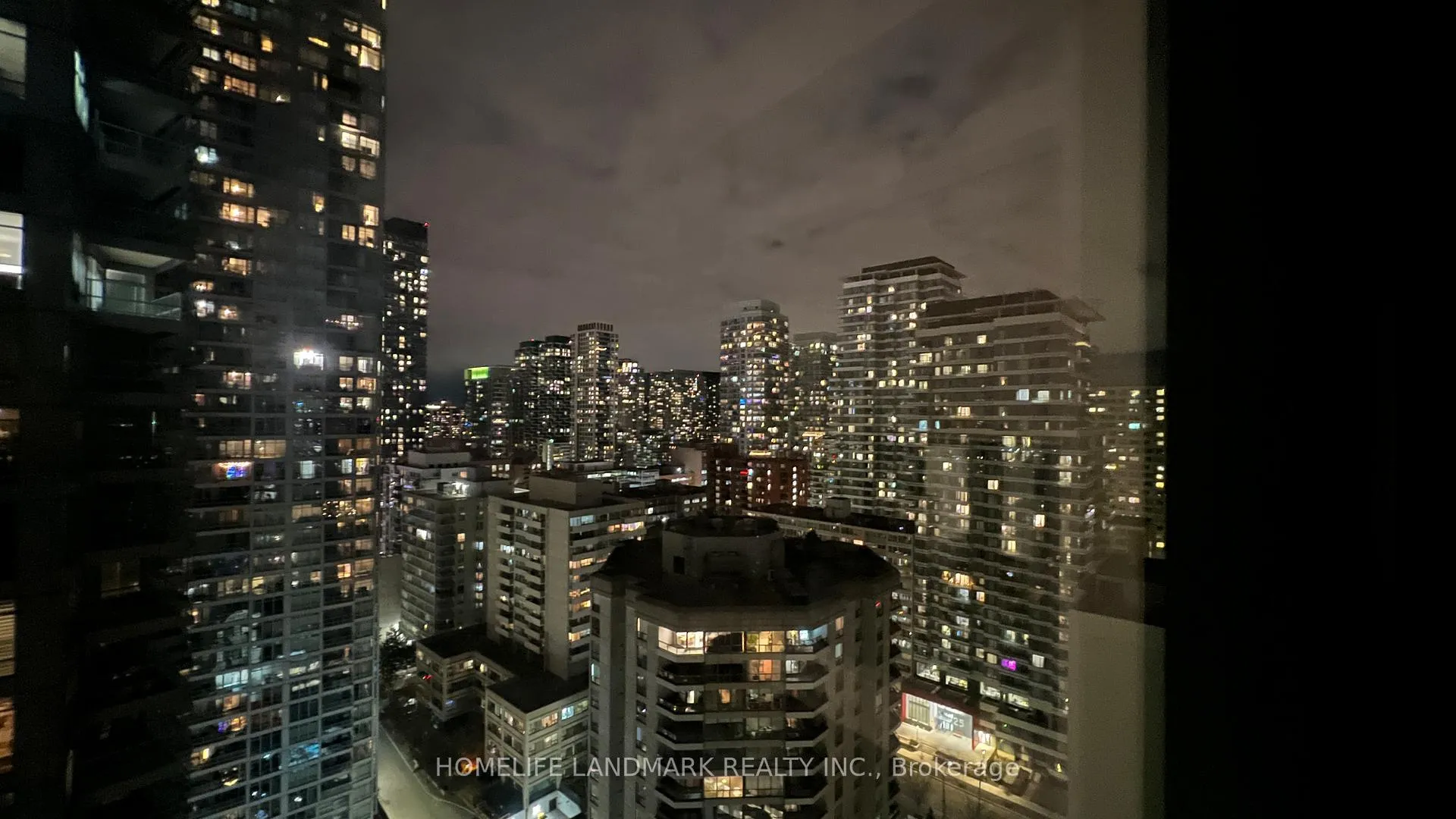 Photo 11 of Unit 2102, 20 Soudan Avenue, Toronto, Mount Pleasant West — HOMEH