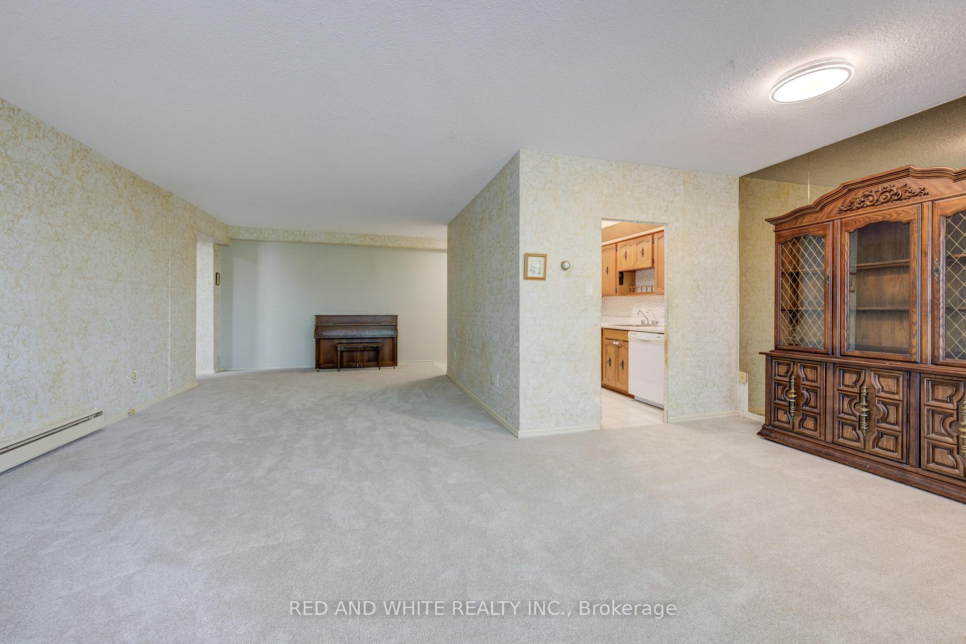 Photo 19 of Unit 407, 45 Westmount Road N, Waterloo — HOMEH