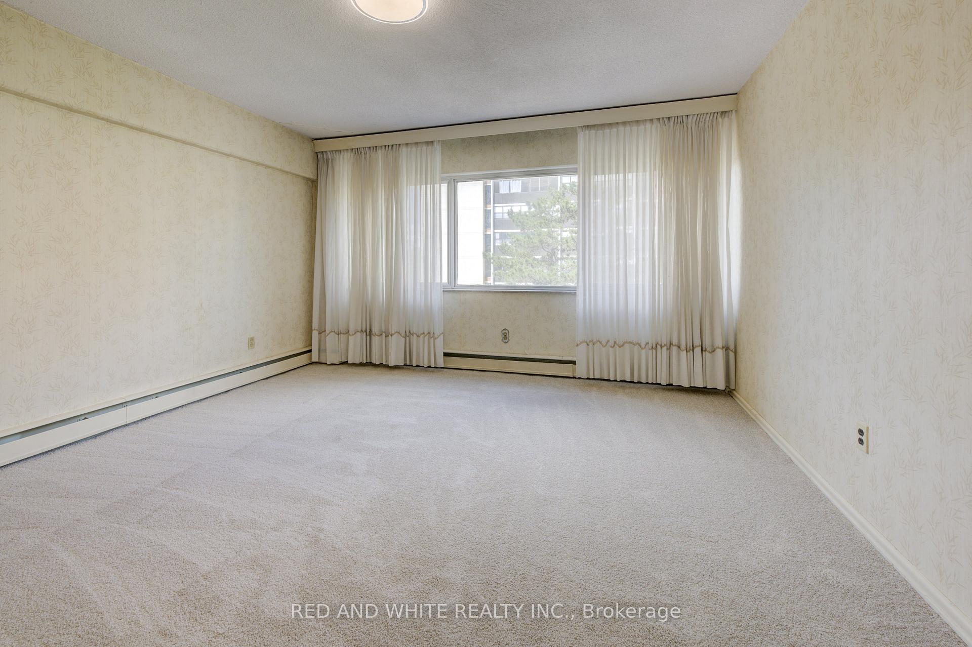 Photo 22 of Unit 407, 45 Westmount Road N, Waterloo — HOMEH