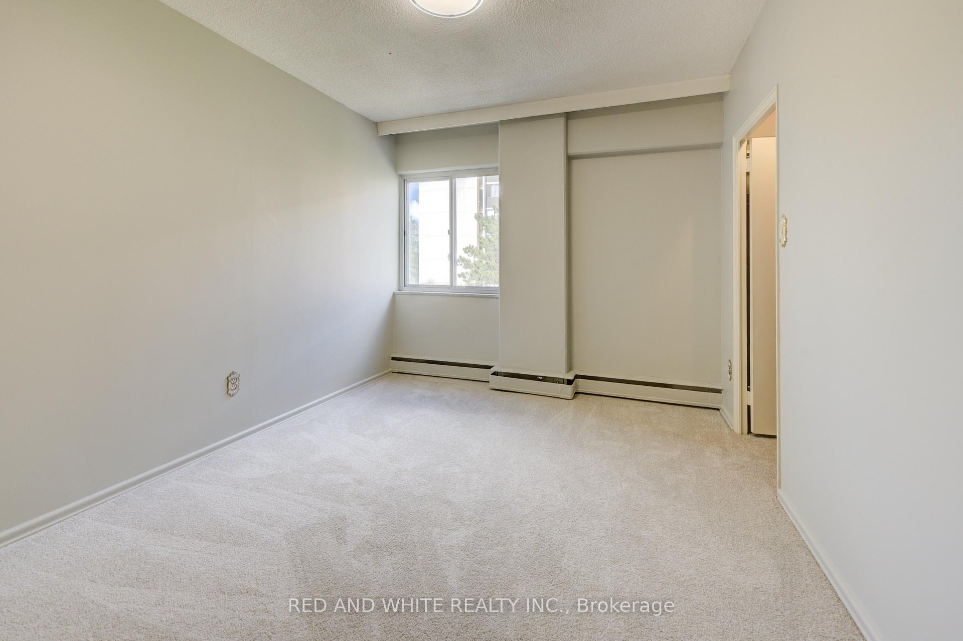 Photo 26 of Unit 407, 45 Westmount Road N, Waterloo — HOMEH