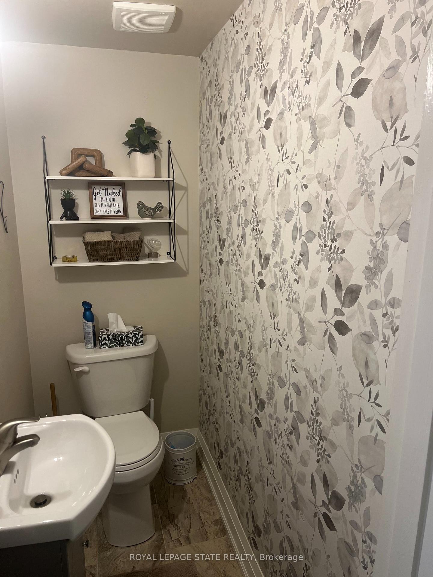 Photo 11 of 25 Greenford Drive, Hamilton, Greenford — HOMEH