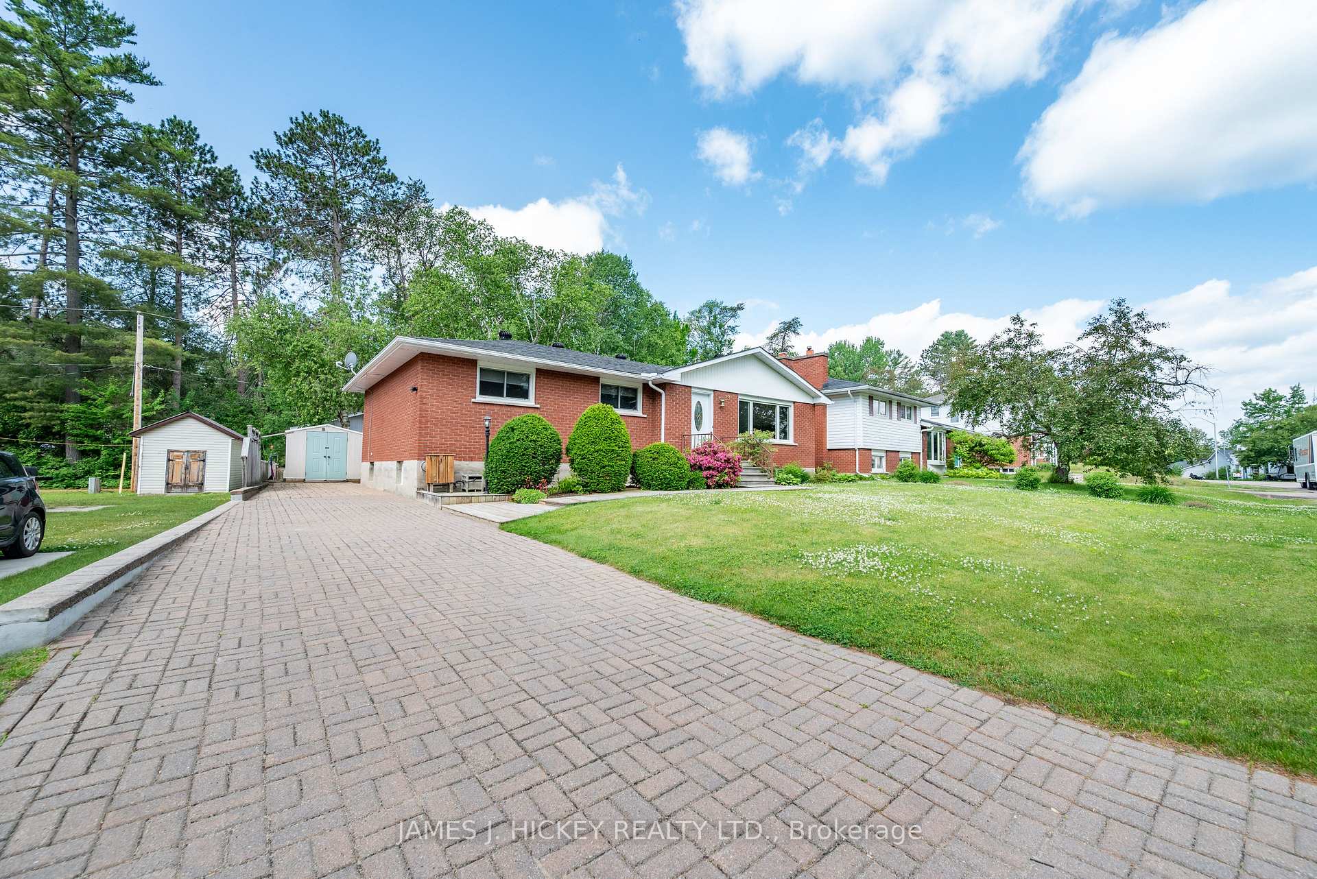 Photo 1 of 19 Wolfe Avenue, Deep River — HOMEH