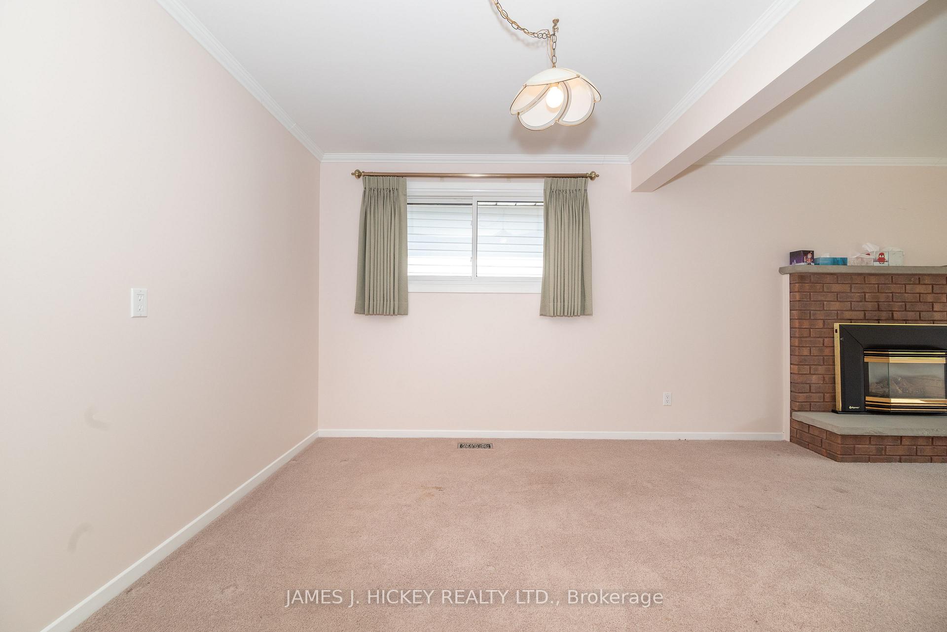 Photo 13 of 19 Wolfe Avenue, Deep River — HOMEH
