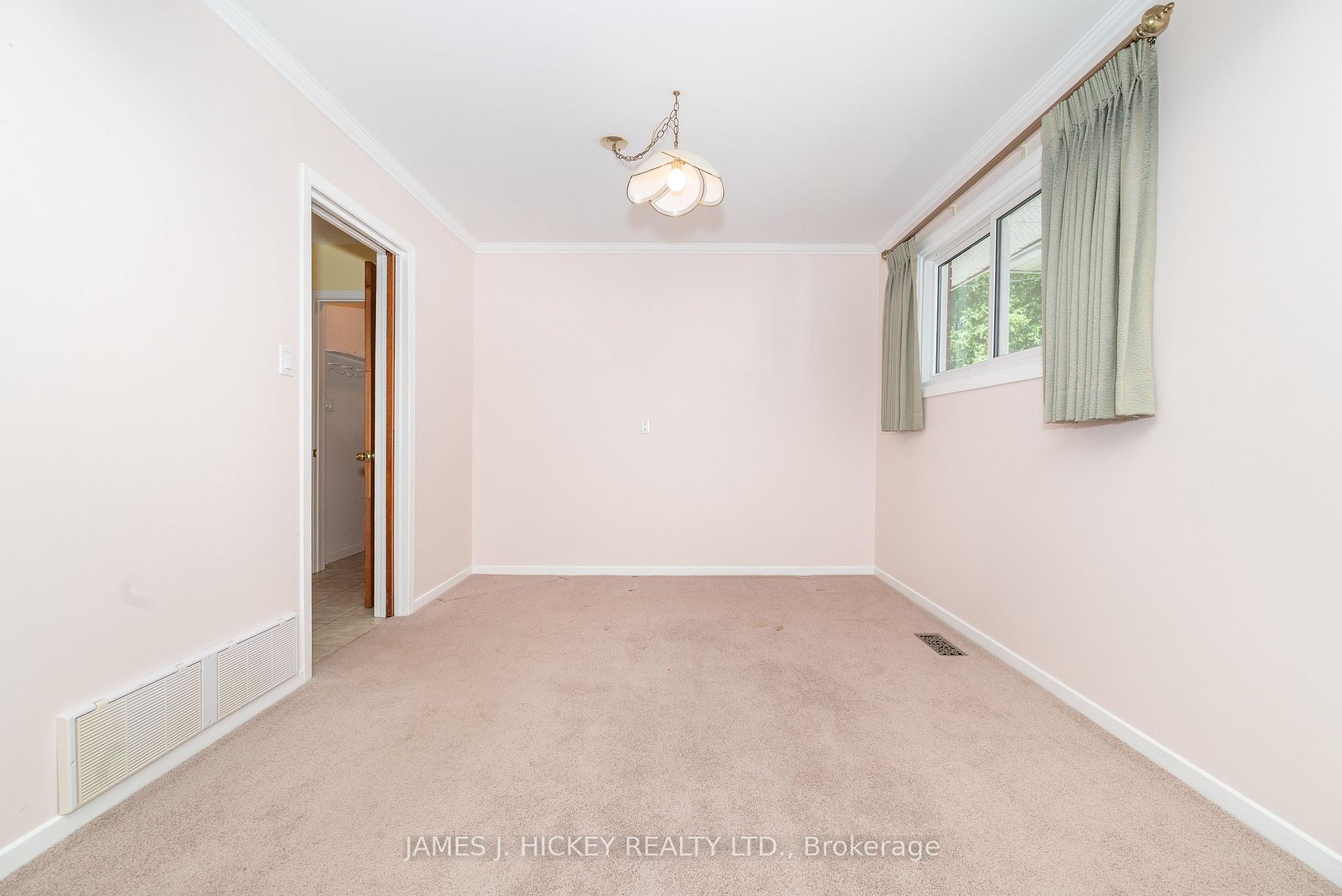 Photo 9 of 19 Wolfe Avenue, Deep River — HOMEH