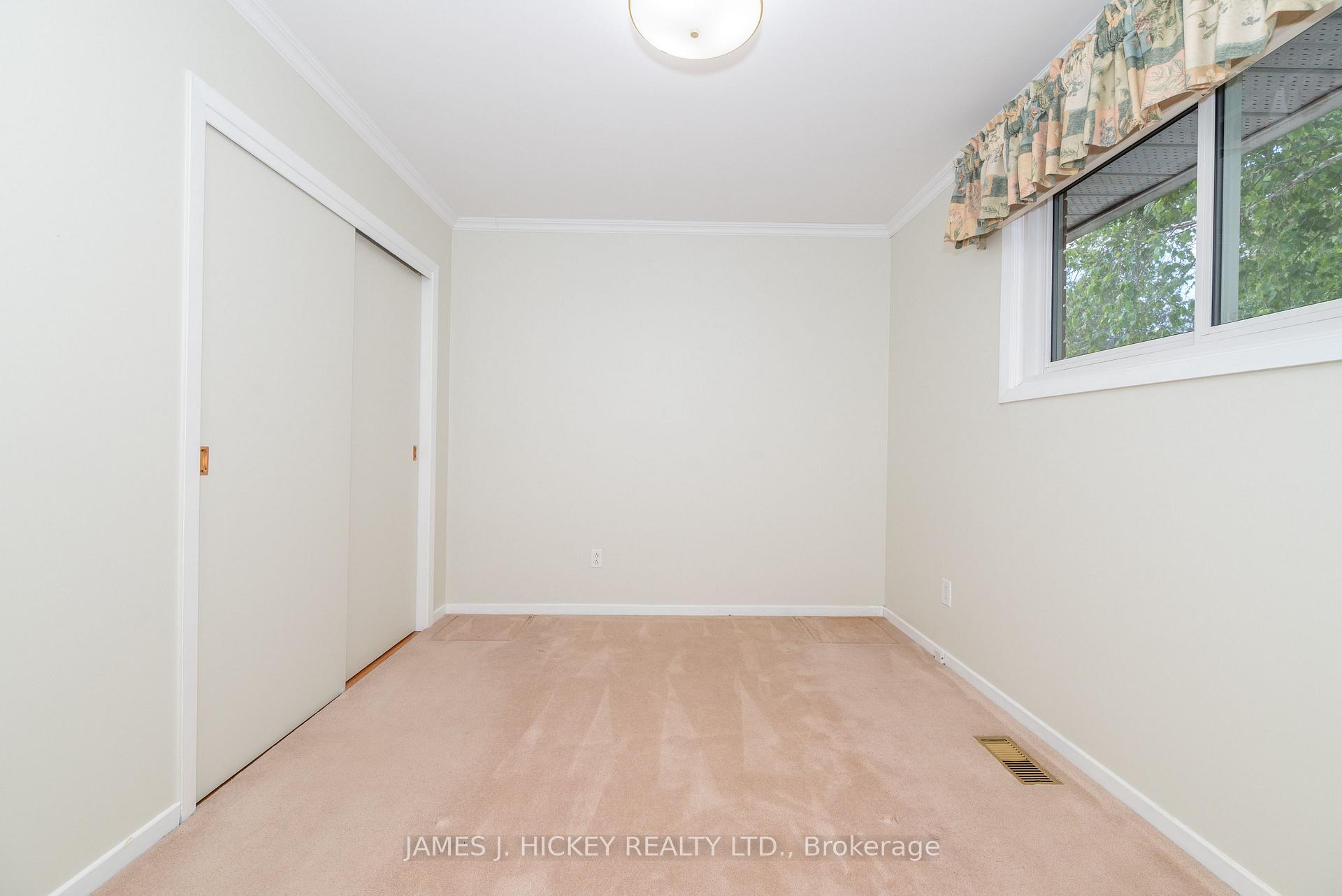 Photo 20 of 19 Wolfe Avenue, Deep River — HOMEH