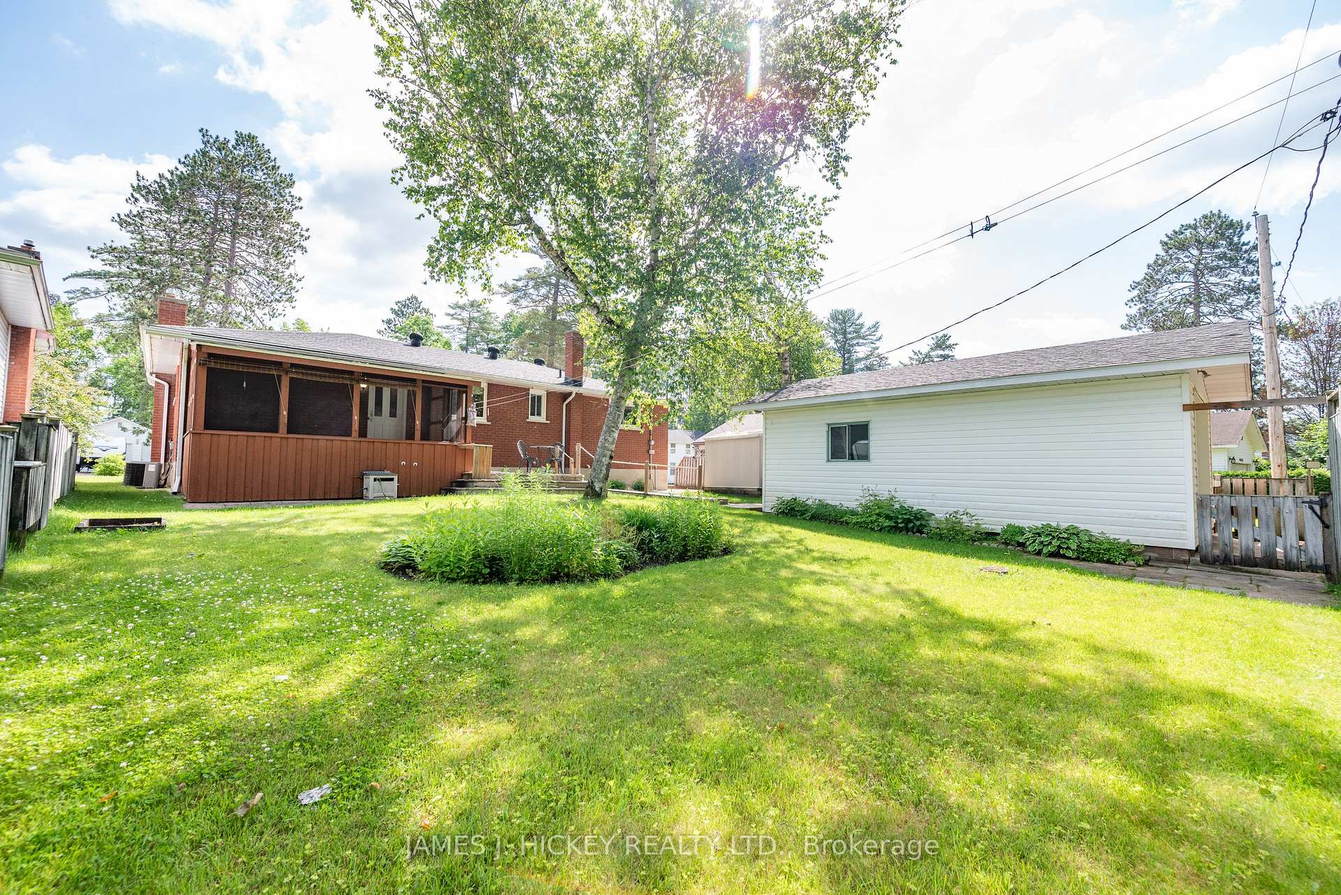 Photo 37 of 19 Wolfe Avenue, Deep River — HOMEH