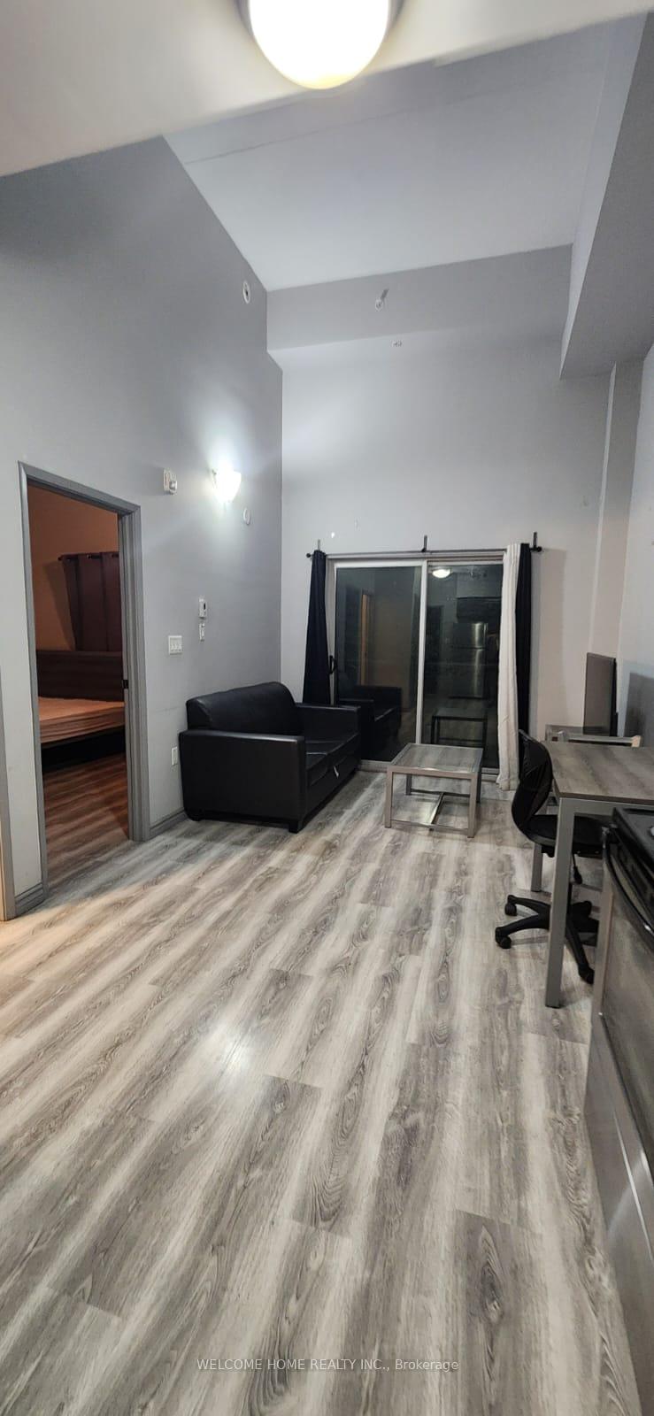 Photo 5 of Unit #G114, 275 Larch Street, Waterloo, Lakeshore Village — HOMEH