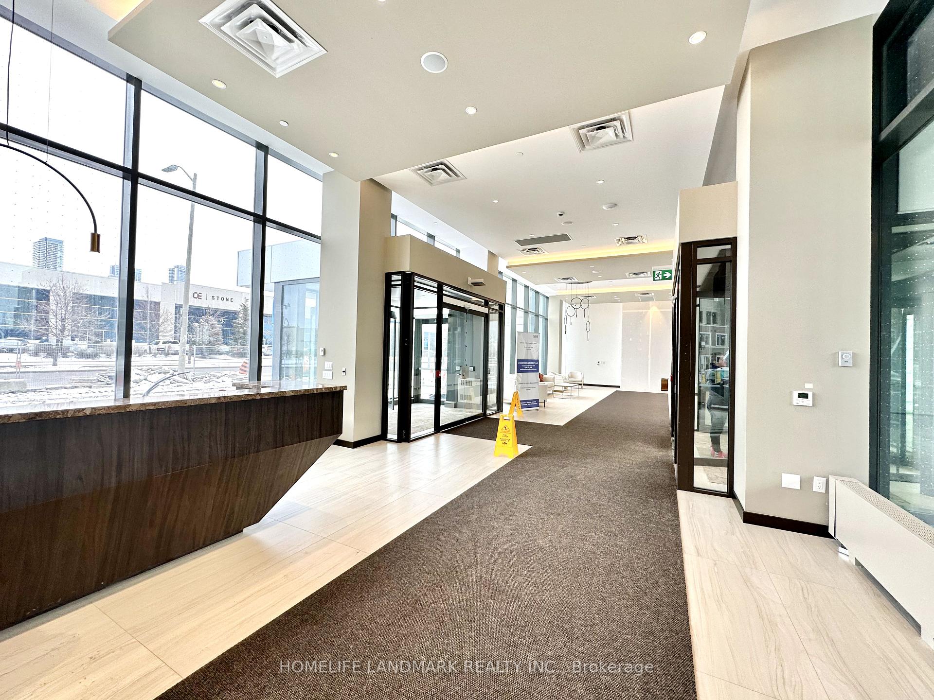 Photo 12 of Unit 1503, 10 Honeycrisp Crescent, Vaughan, Vaughan Corporate Centre — HOMEH