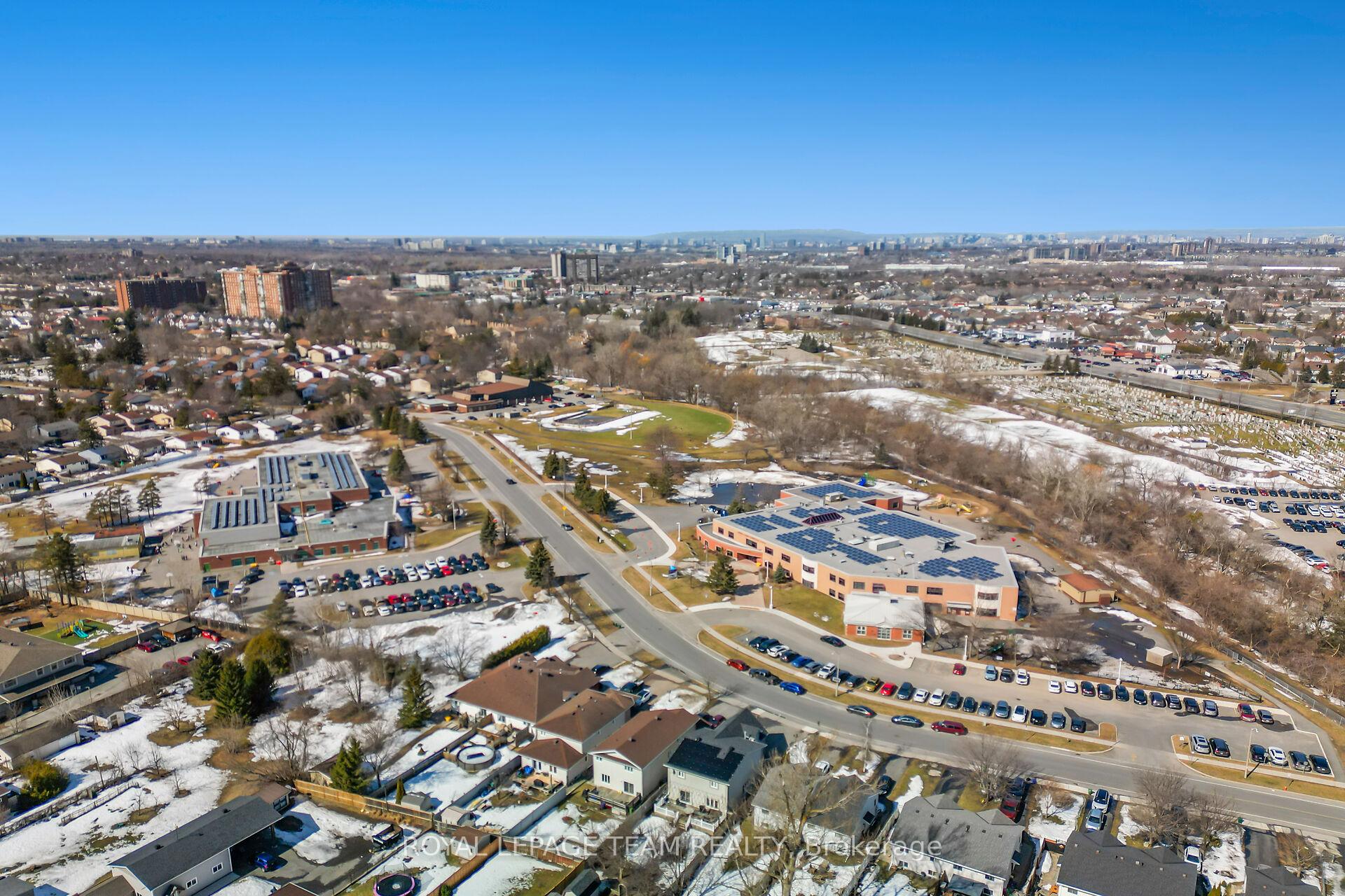 Photo 16 of 1539 Goth Avenue, Ottawa, Sawmill Creek/Timbermill — HOMEH