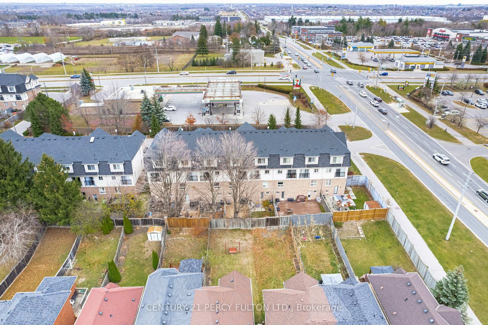 Photo 35 of 10 Oakins Lane, Ajax, Northwest Ajax — HOMEH