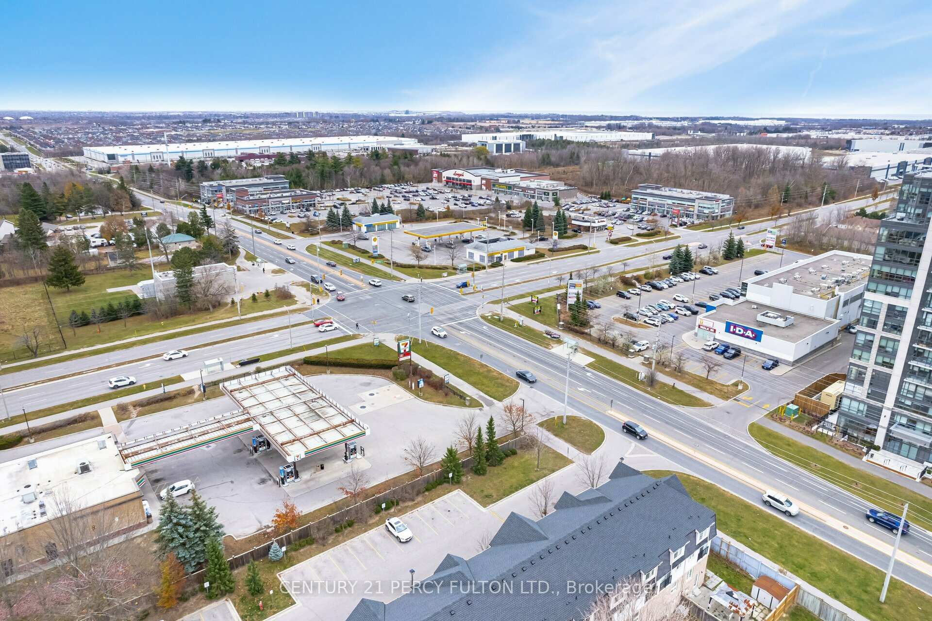 Photo 36 of 10 Oakins Lane, Ajax, Northwest Ajax — HOMEH