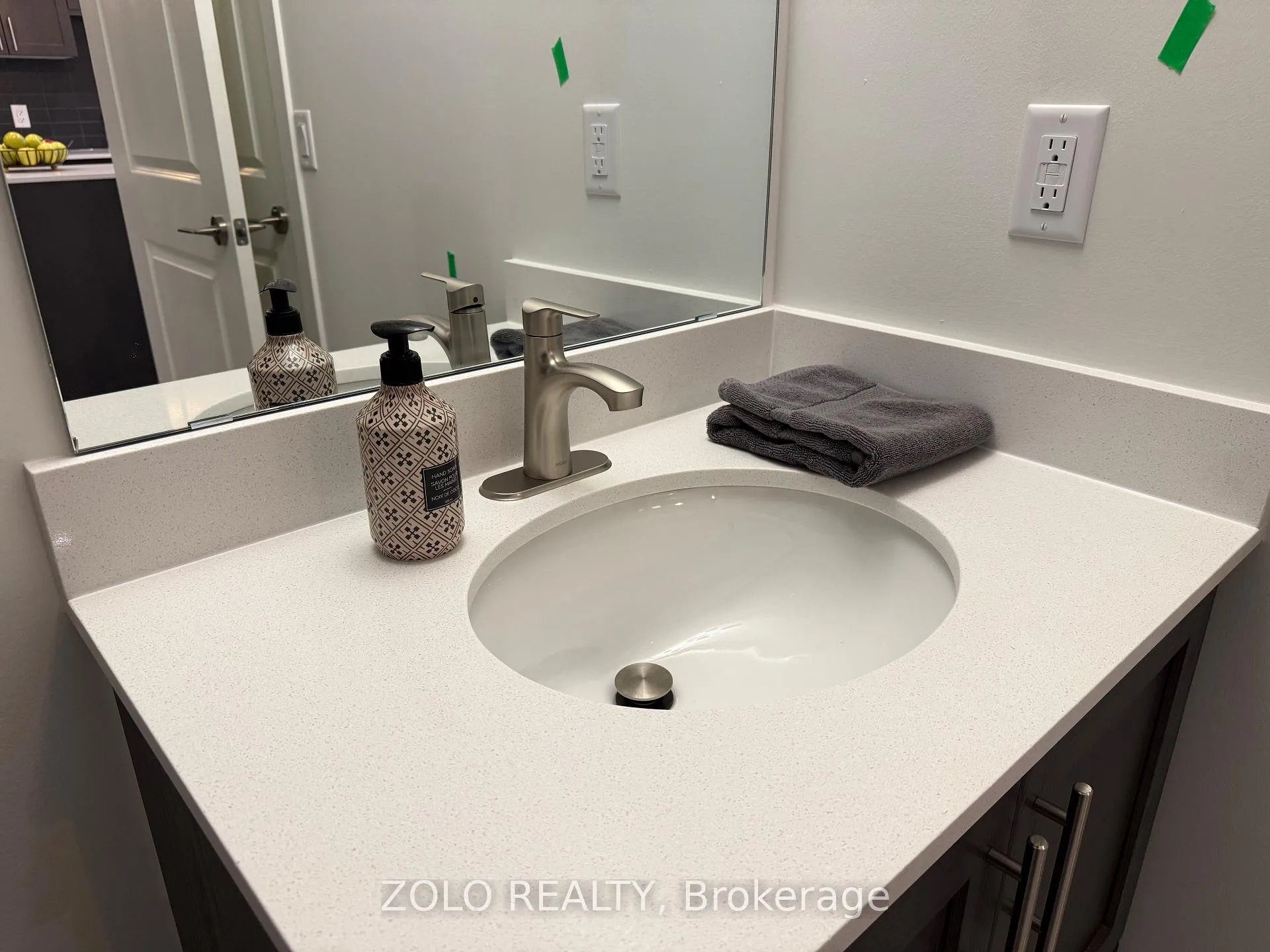 Photo 10 of Unit 418, 461 Green Road, Hamilton, Lakeshore — HOMEH