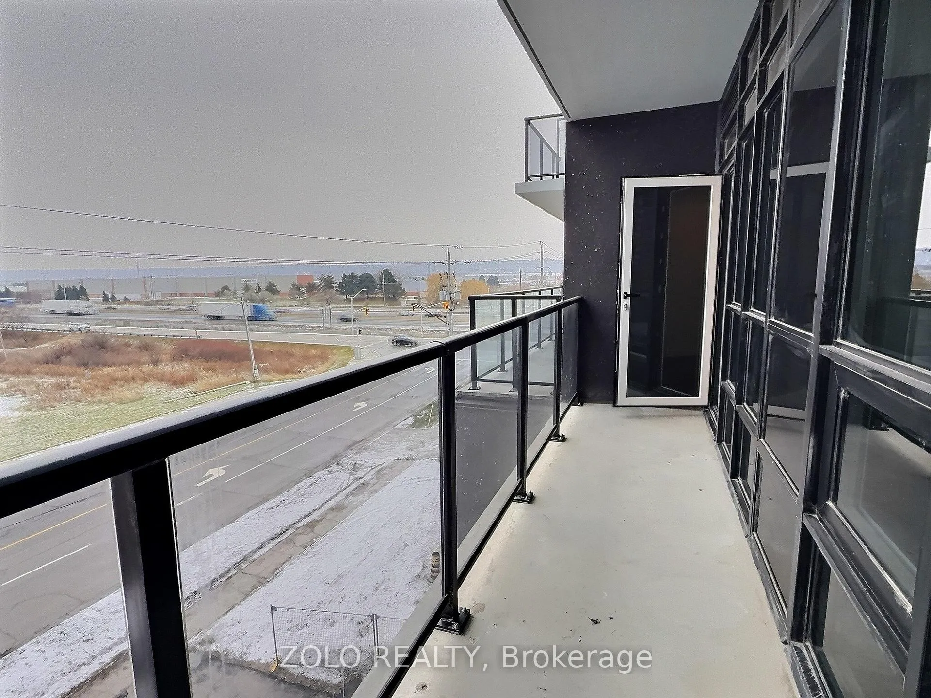 Photo 12 of Unit 418, 461 Green Road, Hamilton, Lakeshore — HOMEH