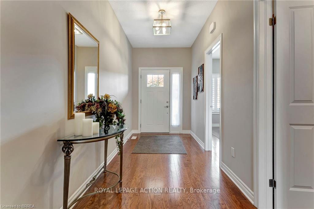 Photo 4 of Unit 3, 190 Argyle Street, Norfolk, Simcoe — HOMEH