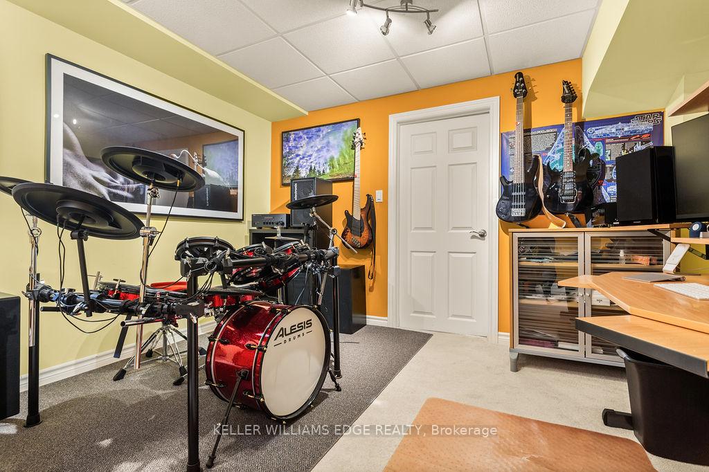 Photo 43 of 46 Wadsworth Circle, Brampton, Snelgrove — HOMEH
