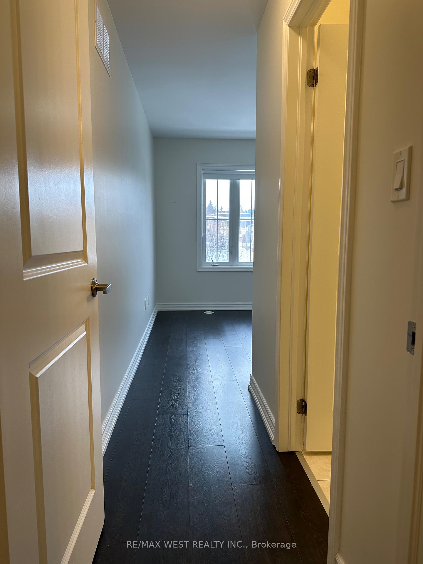 Photo 4 of Unit 15, 198 Pine Grove Road, Vaughan, Islington Woods — HOMEH