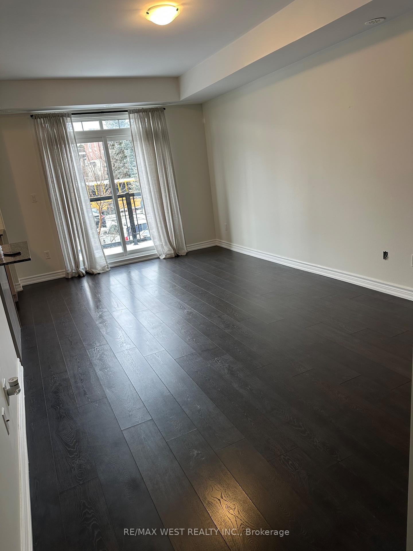 Photo 9 of Unit 15, 198 Pine Grove Road, Vaughan, Islington Woods — HOMEH