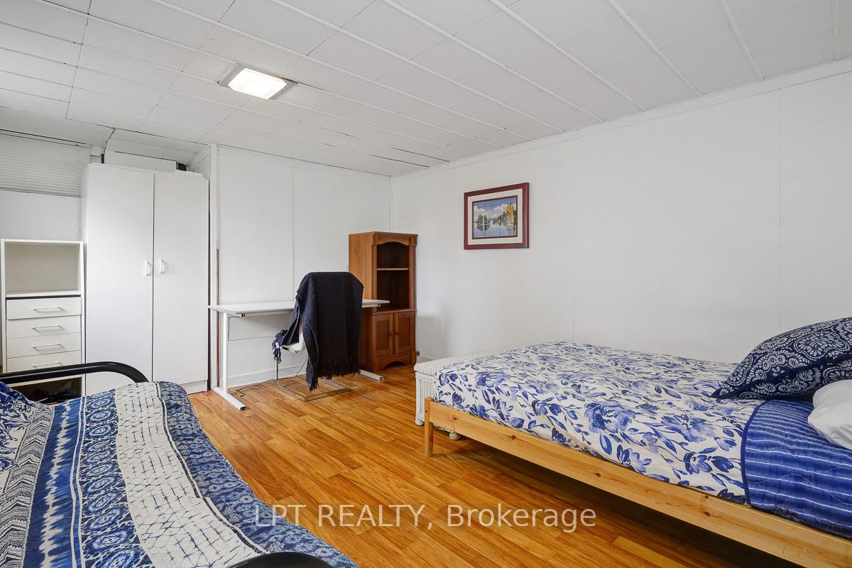 Photo 27 of 814 Quinlan Road, Ottawa, Elmvale Acres — HOMEH