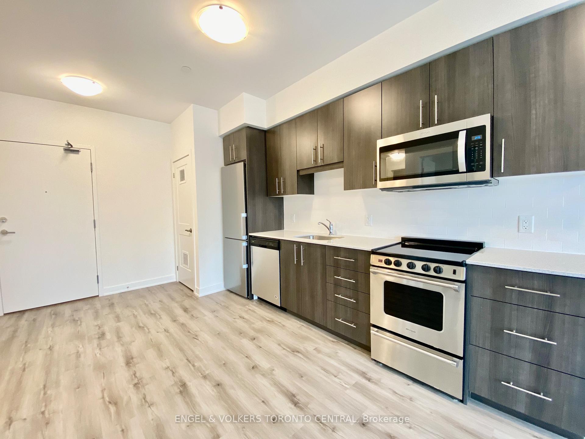 Photo 3 of Unit 401, 110 Fergus Avenue, Kitchener — HOMEH