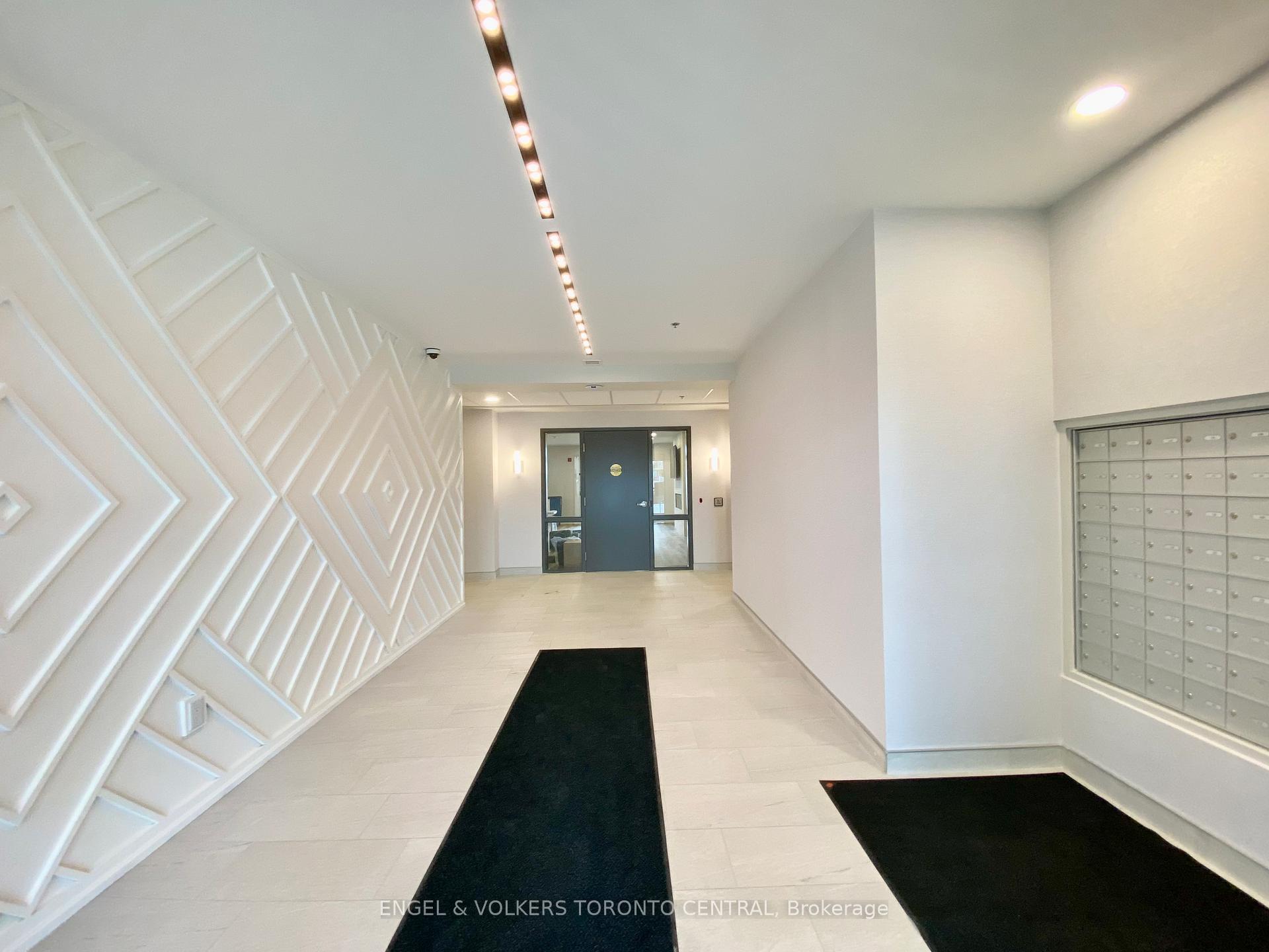 Photo 9 of Unit 401, 110 Fergus Avenue, Kitchener — HOMEH