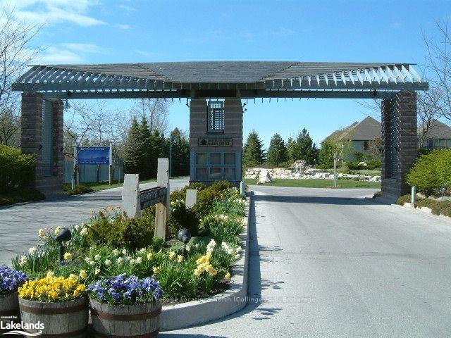 Photo 2 of 349 Mariners Way, Collingwood — HOMEH