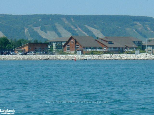 Photo 24 of 349 Mariners Way, Collingwood — HOMEH