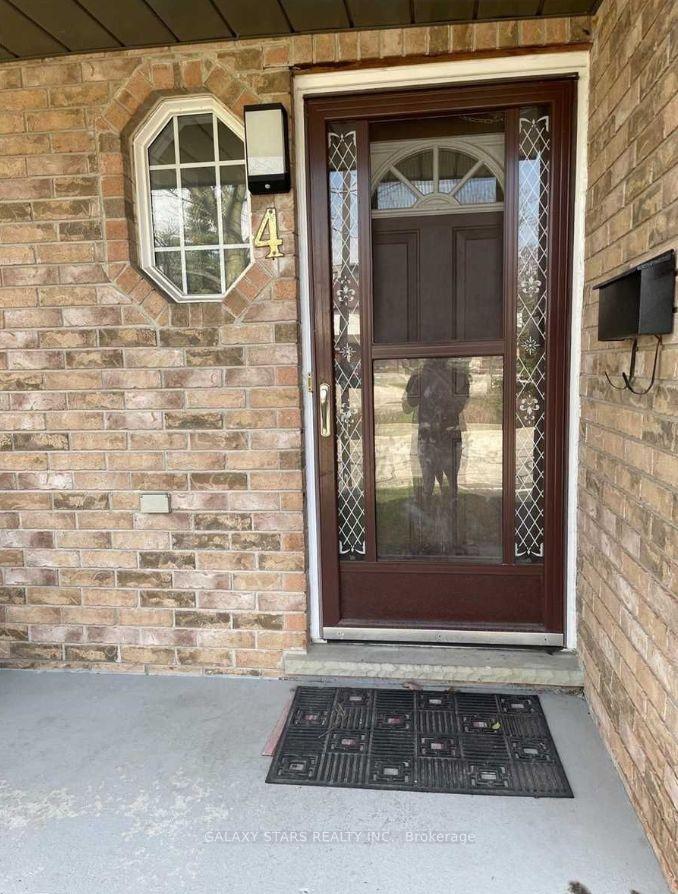 Photo 2 of Unit 4, 6 Westwood Drive, Kitchener, Westmount - Kitchener — HOMEH