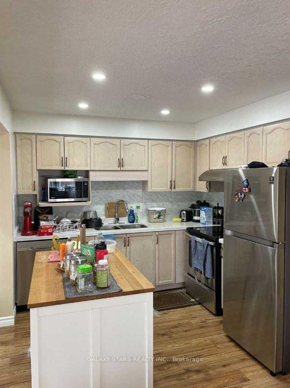 Photo 5 of Unit 4, 6 Westwood Drive, Kitchener, Westmount - Kitchener — HOMEH