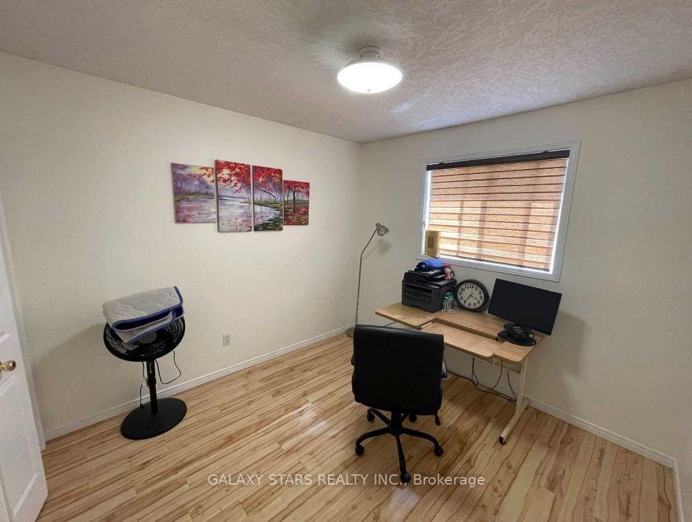Photo 8 of Unit 4, 6 Westwood Drive, Kitchener, Westmount - Kitchener — HOMEH